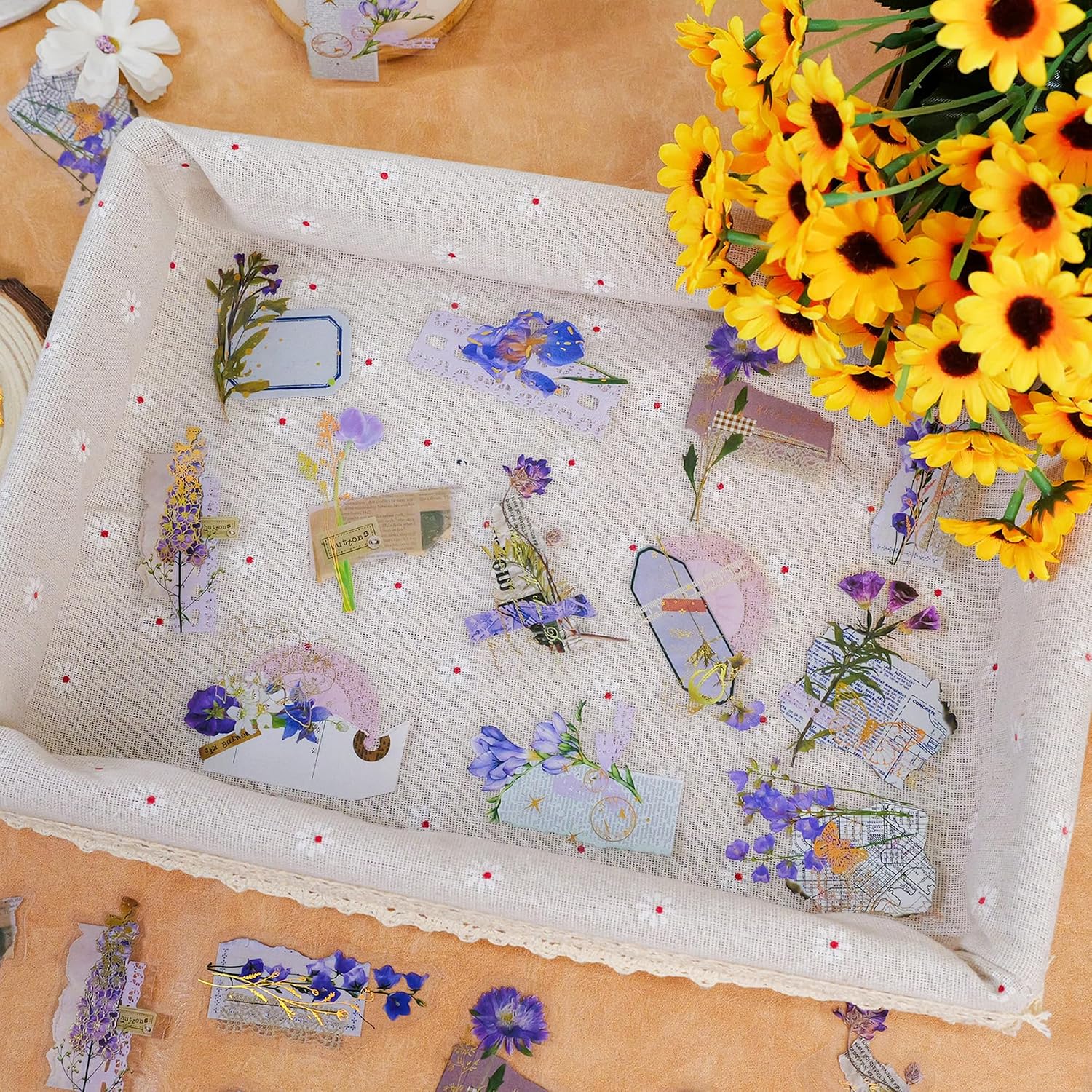 170PCS Scrapbook Stickers Flower Stickers for Scrapbooking Vintage Scrapbook Supplies Junk Journal Supplies Transparent Clear Floral Sticker Bullet Journal Sticker Paper for Adults Kids Women