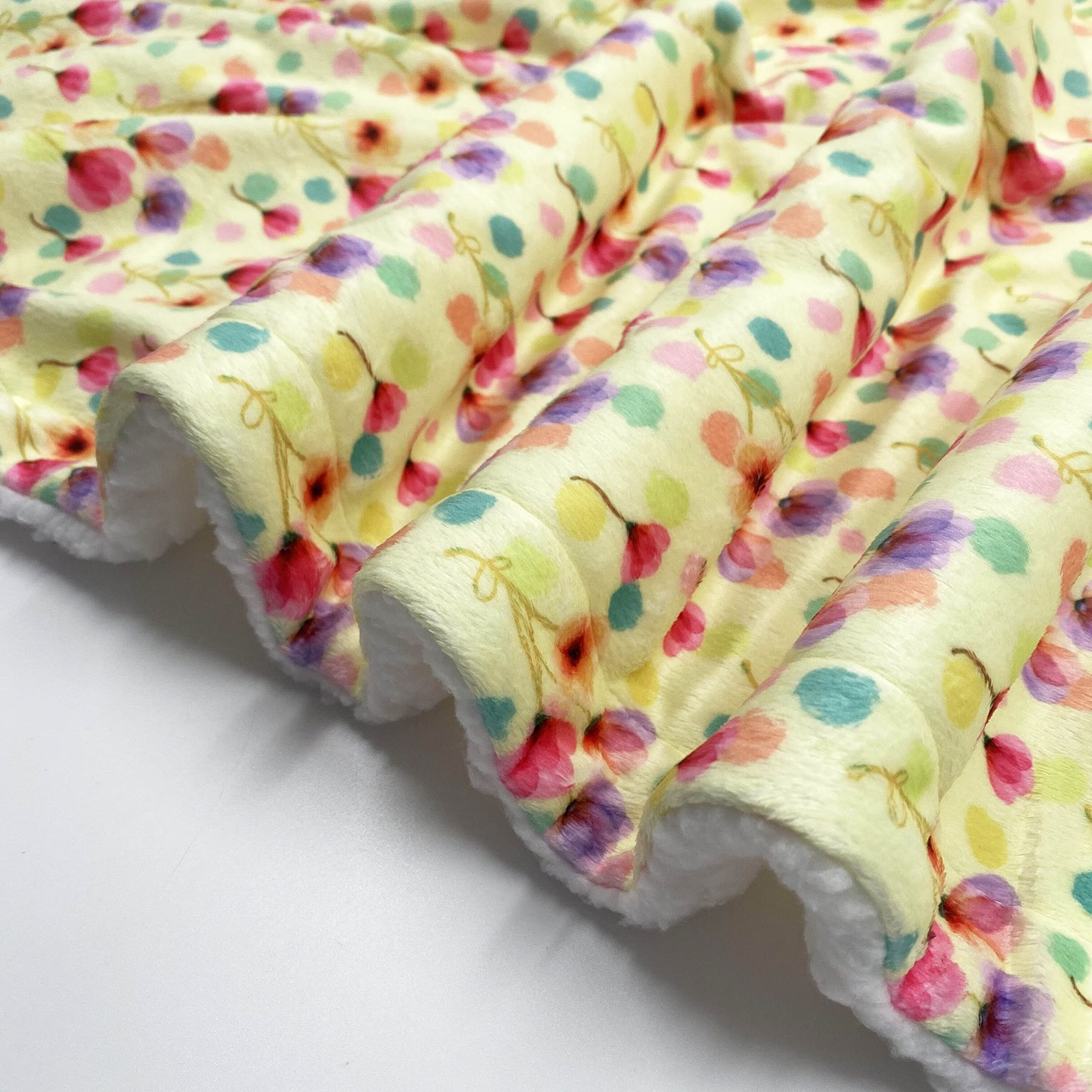 Comfy Pet Blanket- Magic In Bloom Collection- Soft and cozy sherpa material for dogs and cats (100 x 70 cm)…