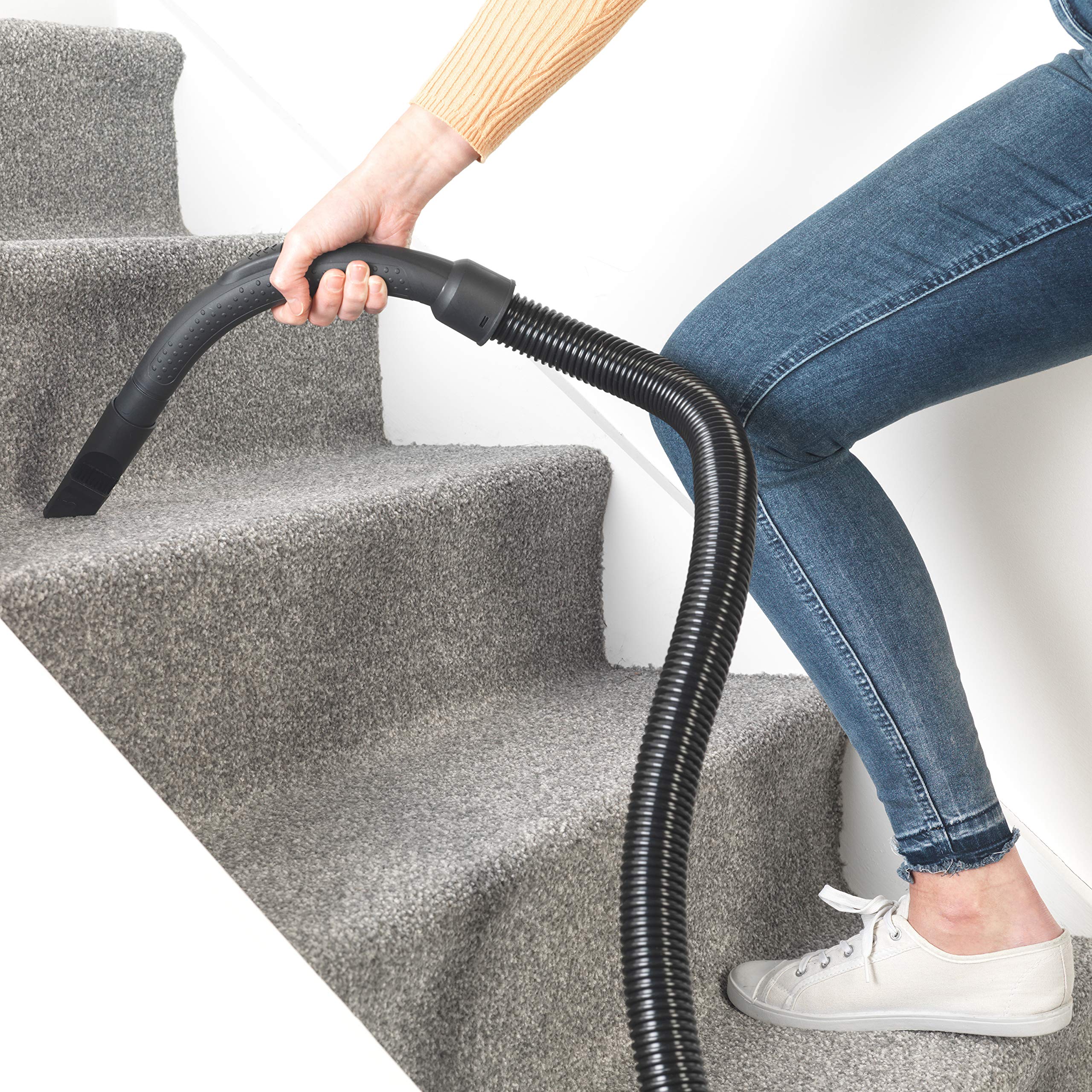 Beldray BEL0700 Compact Vac Lite 2 Litre Bagless Cylinder Vacuum