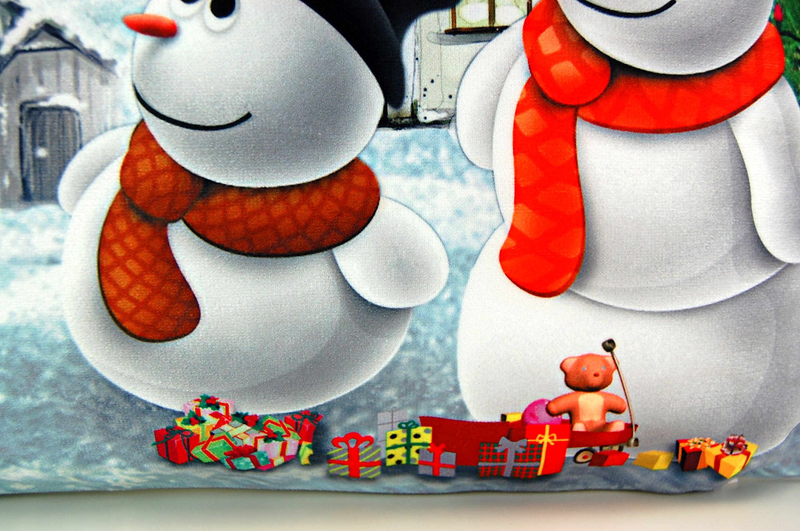White Colourful Table Runner 85 x 85 cm Snowman Christmas Tablecloth, Bunt, 33.5 x 33.5 inch (Square) - Image 3
