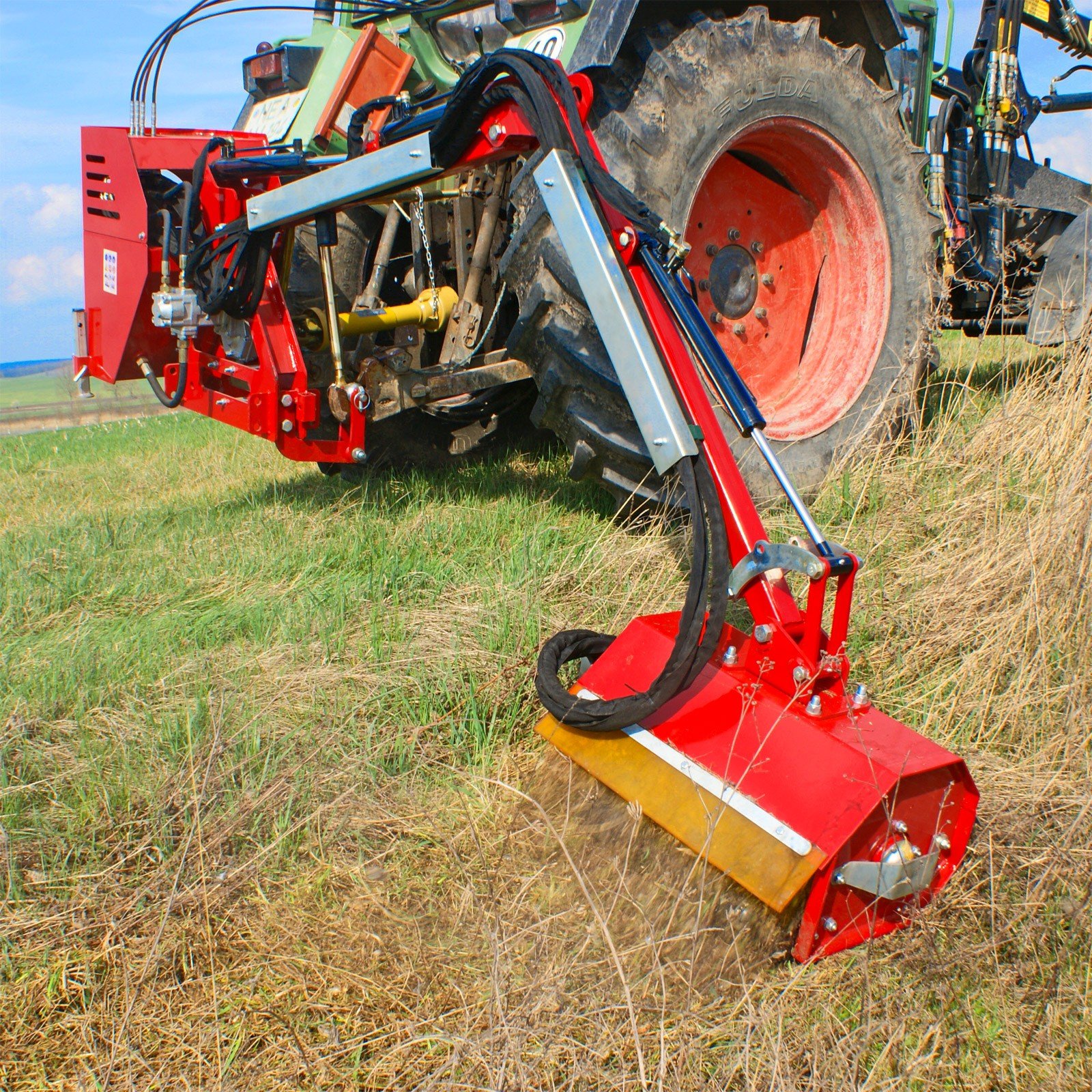 Böschungsmulcher Schlegelmulcher Mulcher Böschungsmäher Mulchbreite 60 cm Höhe Ausleger 300 cm