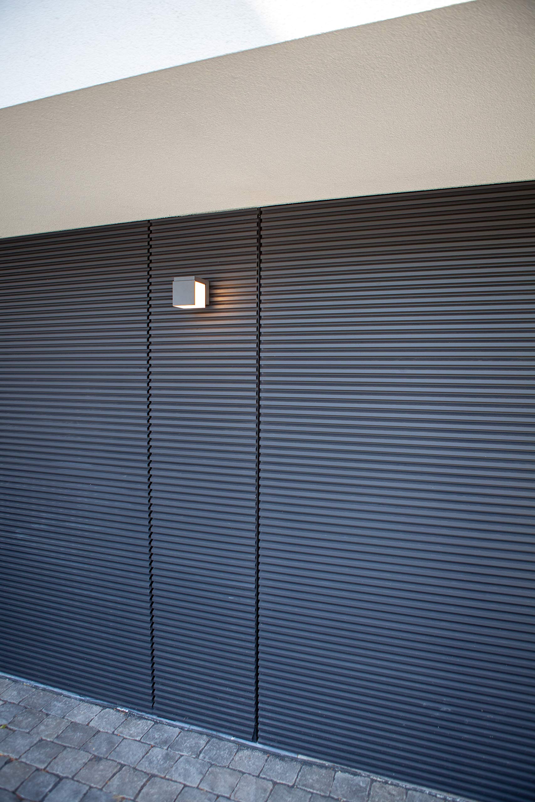 LUTEC LED Außenwandleuchte CUBA, moderne Außenlampe aus Aluminium in Anthrazit und weißem Polycarbonat, Wandleuchte 350° drehbar, mit Lichteffekten an der Wand, moderne Außenlampe