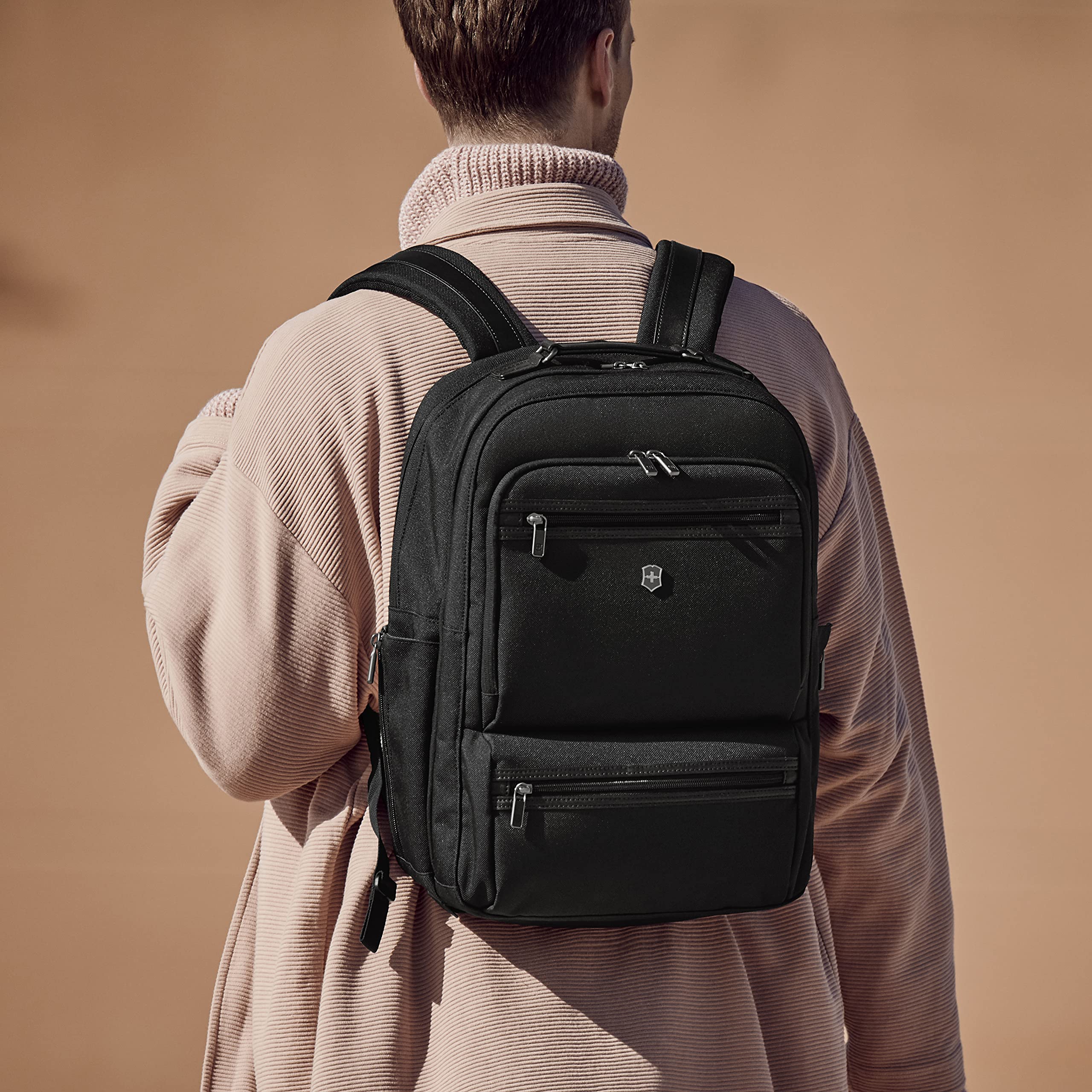 Victorinox Werks Professional Cordura Deluxe plecak na laptopa, 45 x 20 x 35 cm, czarny
