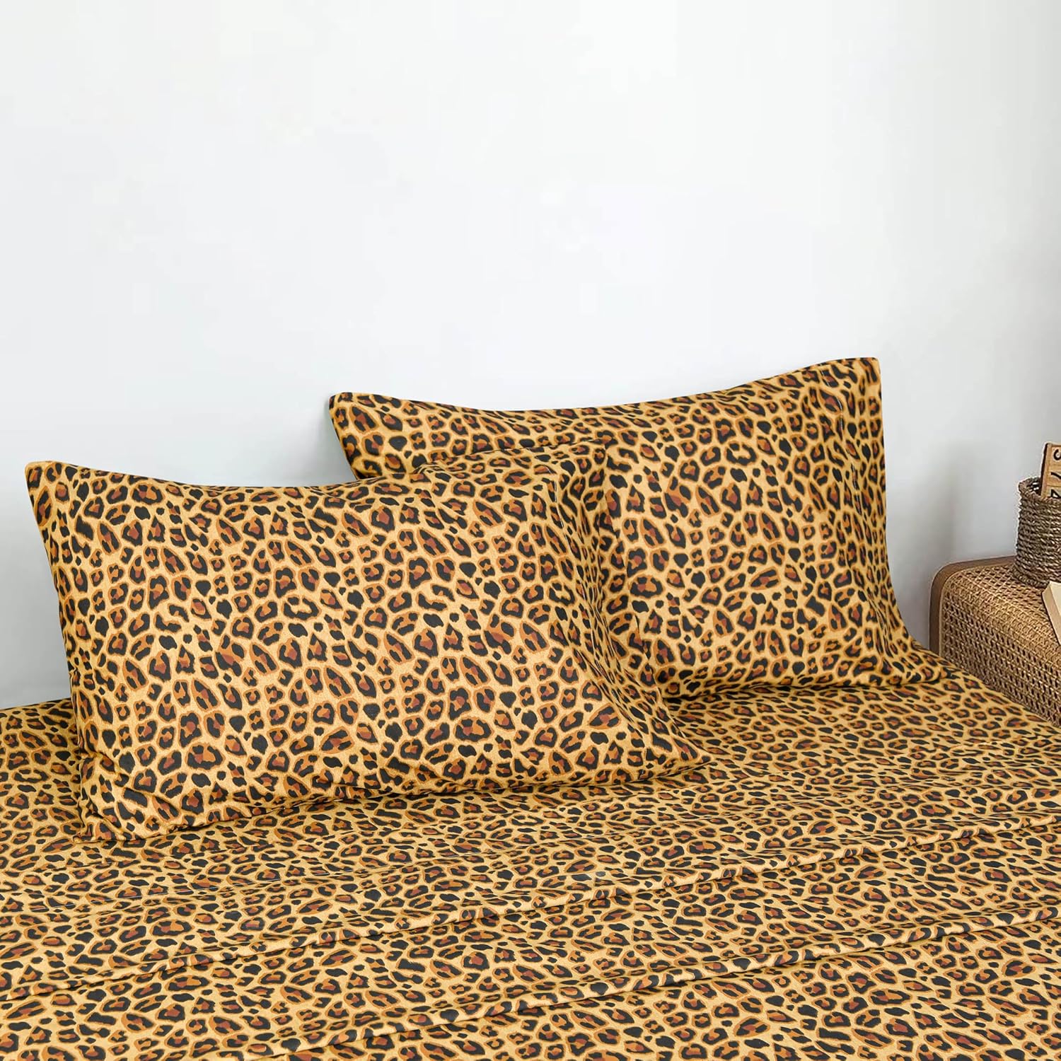 Sleepdown Cotton Bed Sheet Set - Leopard Brown, Queen