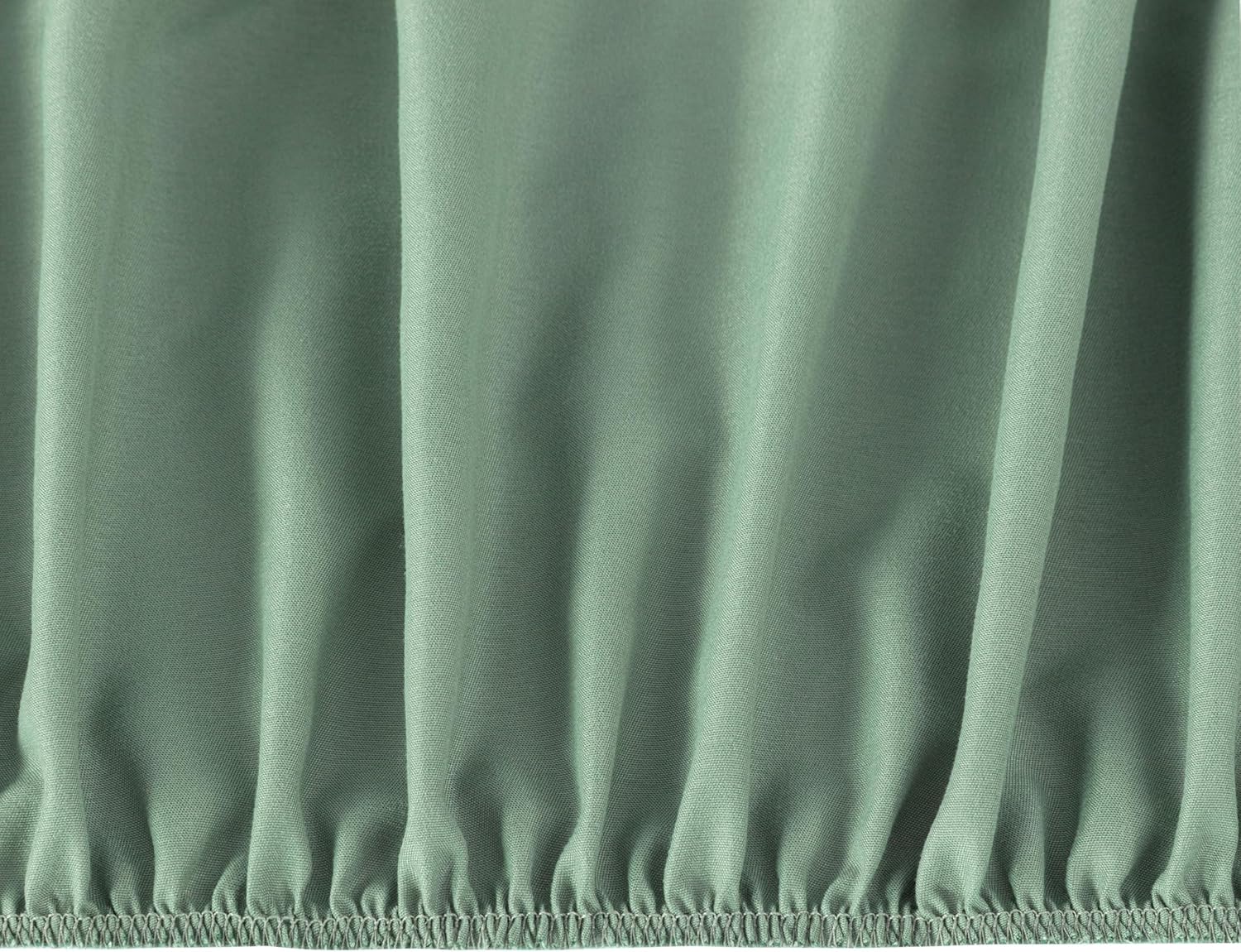Chezmoi Collection 4-Piece Sage Green Sheet Set Queen Size - 110GSM Peach Skin Brushed Microfiber Polyester 16" Deep Pocket Bed Sheets & Pillowcases