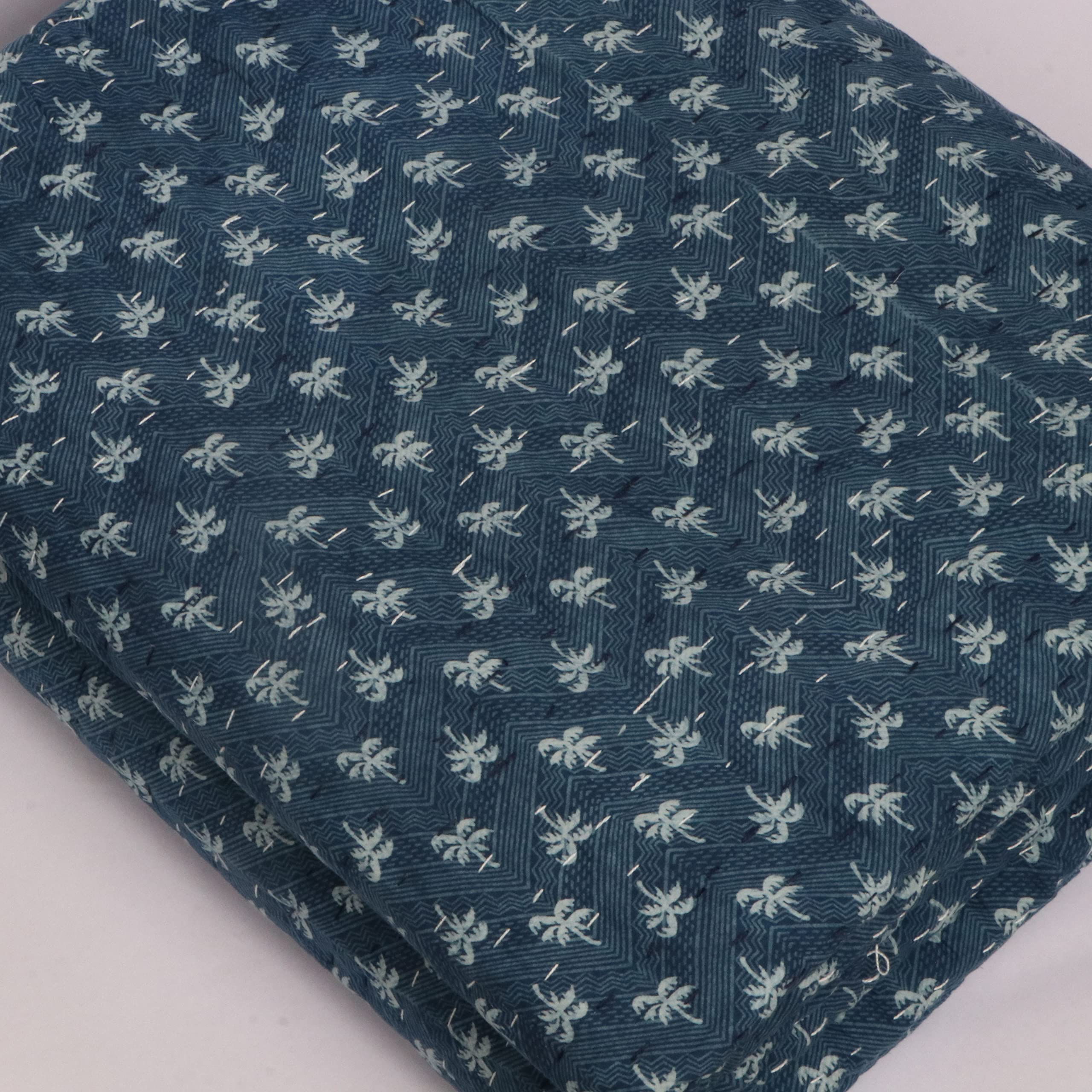 Colcha ligera de algodón transpirable para evitar el calor nocturno con diseño elegante