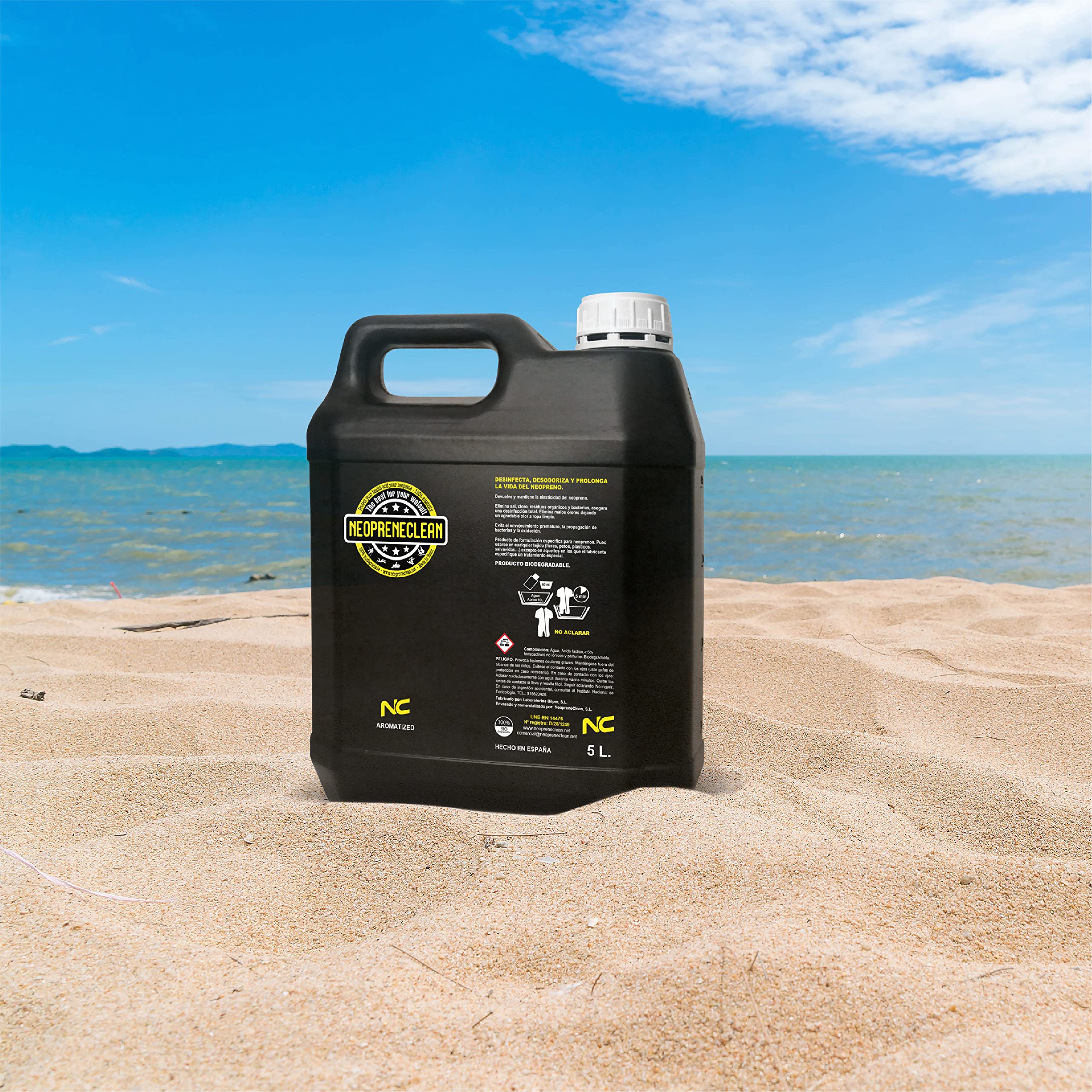 NeopreneClean 25 litri detersivo con sapone per neoprene senza risciacquo 100% Biodegradabile Prodotto consigliato da FESURFING. (25 litri, cocco)