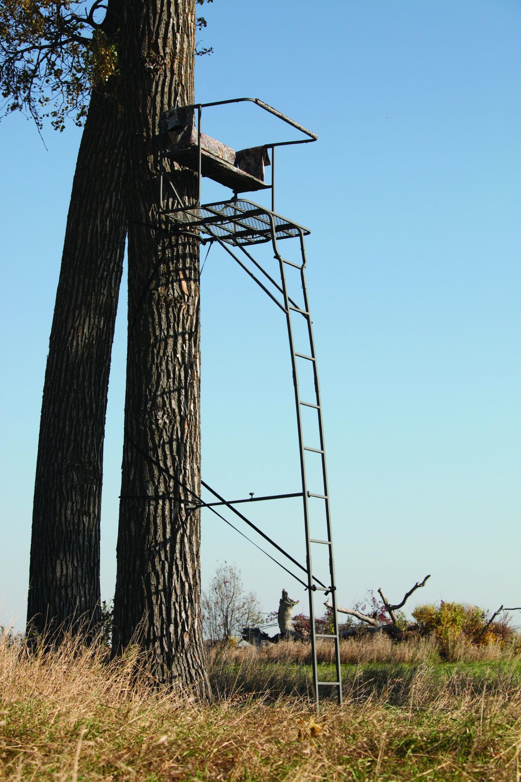 Sniper Treestands The Alpha Hunting Tree Stand