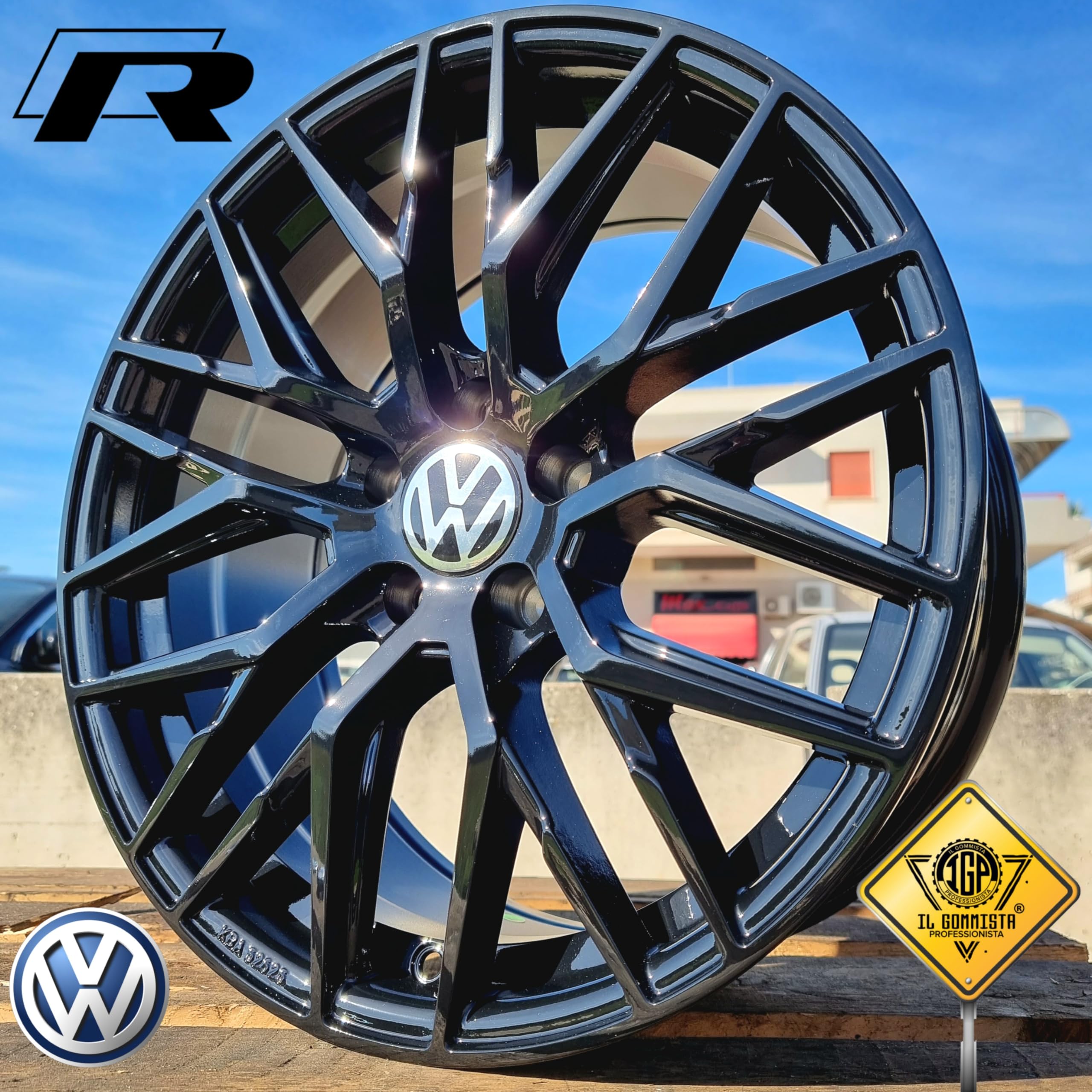 IGP R+ Kit 4 Cerchi in Lega da 18" Compatibili con Volkswagen GOLF mk V VI VII VIII Gti Gtd R Gte Variant Plus + ID.3 ID.4 T-Roc Tiguan Passat Touran Eos Scirocco Beetle Caddy Jetta Maggiolino