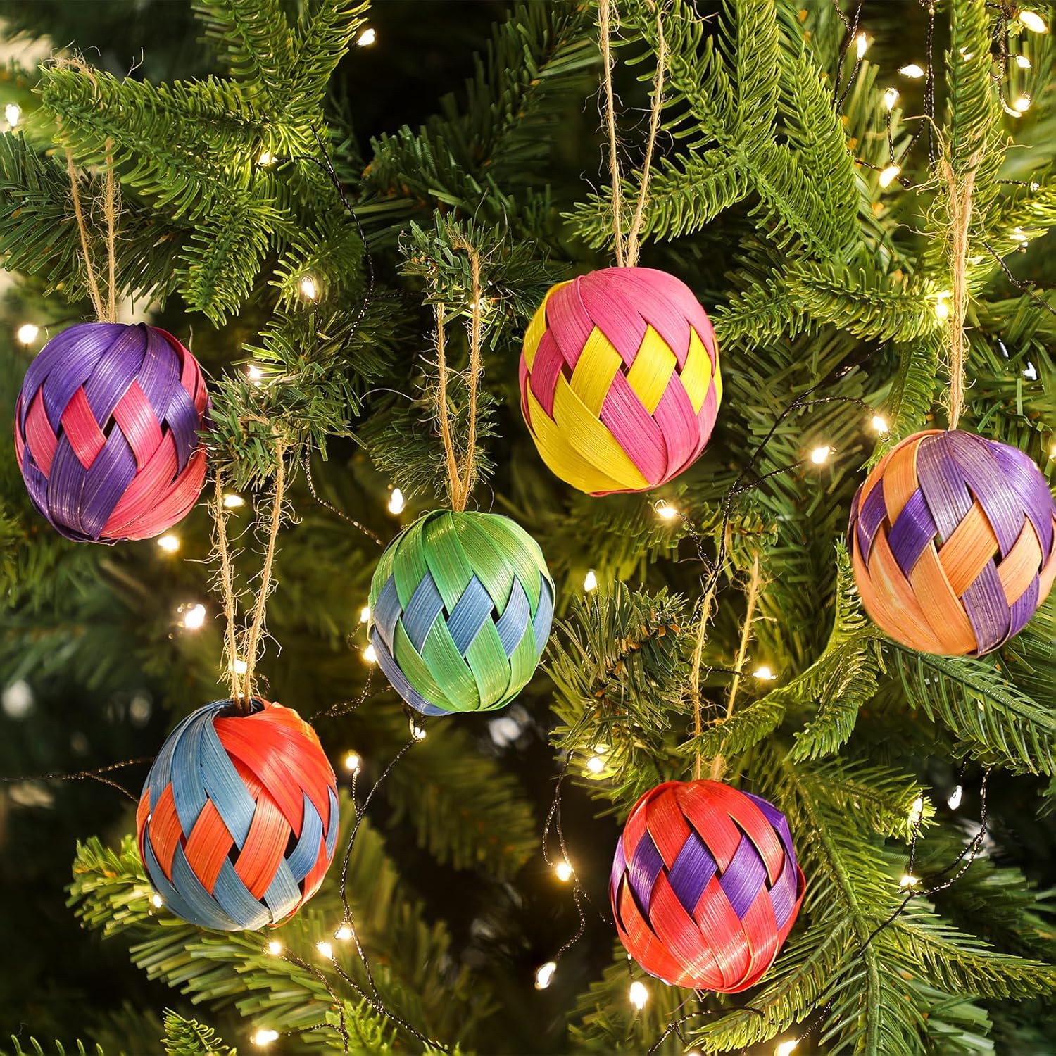 Soaoo 12 Pcs 2.4 Inch Christmas Mexican Ball Ornaments Set Colorful Hand Woven Mexican Straw Ornaments Christmas Tree Hanging Decoration for Holiday Xmas Tree Decorations