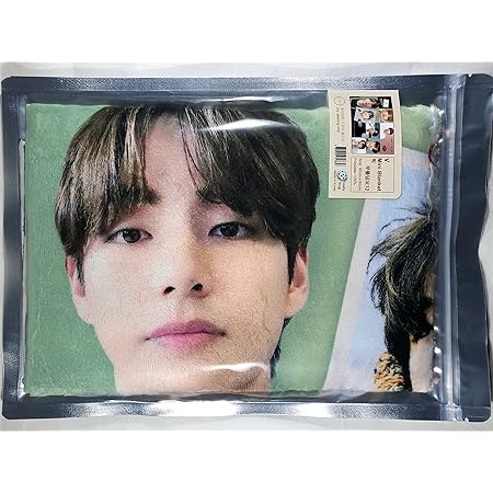 Amazon V ブイ テテ Bts 防弾少年団 グッズ ミニ ブランケット ひざ掛け ミニ毛布 Mini Blanket Tradeplace K Pop 韓国製 アイドル 芸能人グッズ 通販