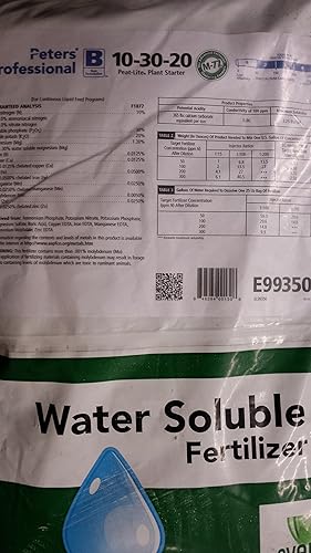 Peter's 10-30-20. 1/2 libra. Fertilizante soluble en agua Blossom Booster con micro nutrientes.