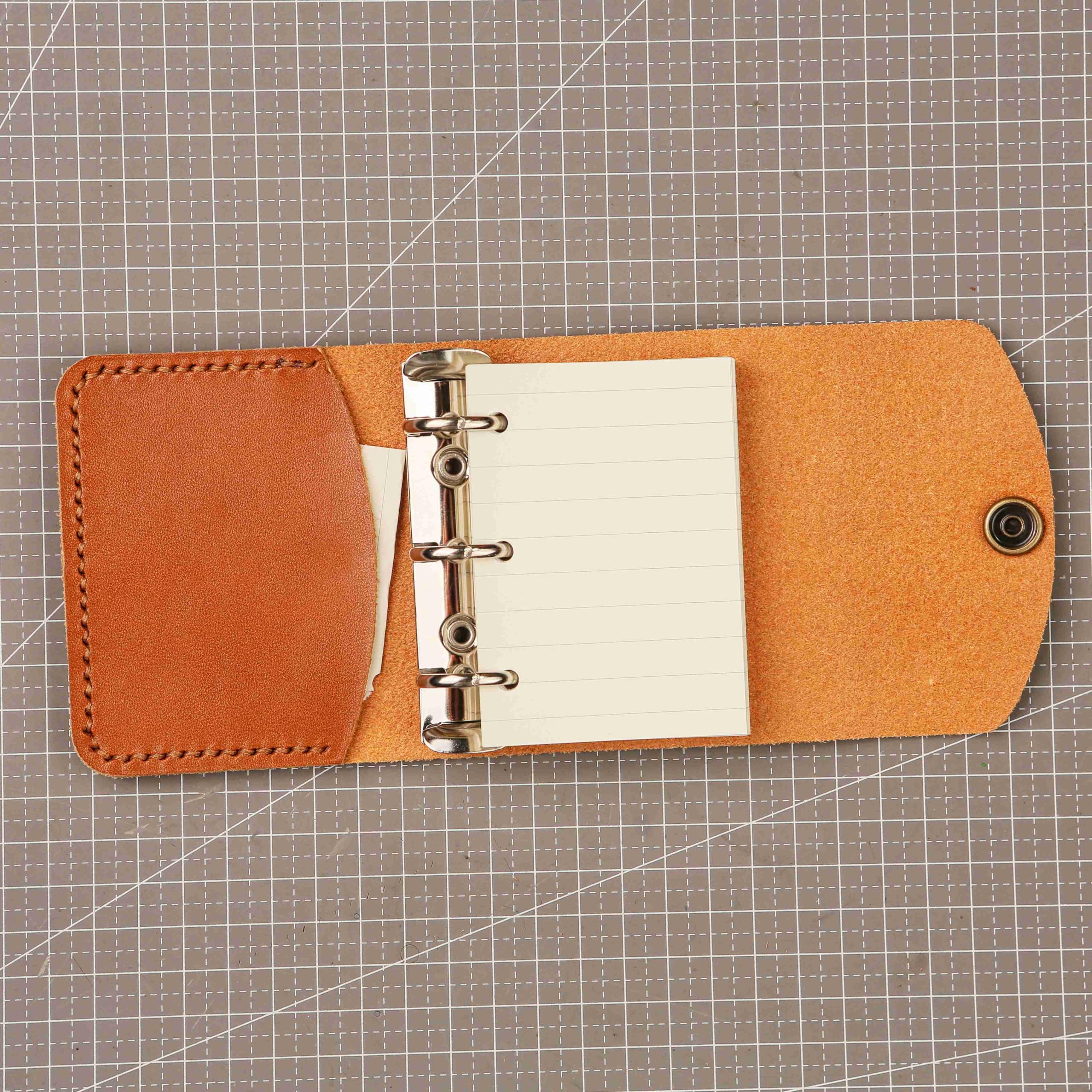 Amazon.co.jp: A8サイズ ミニシステム手帳 本革 3リングバインダー