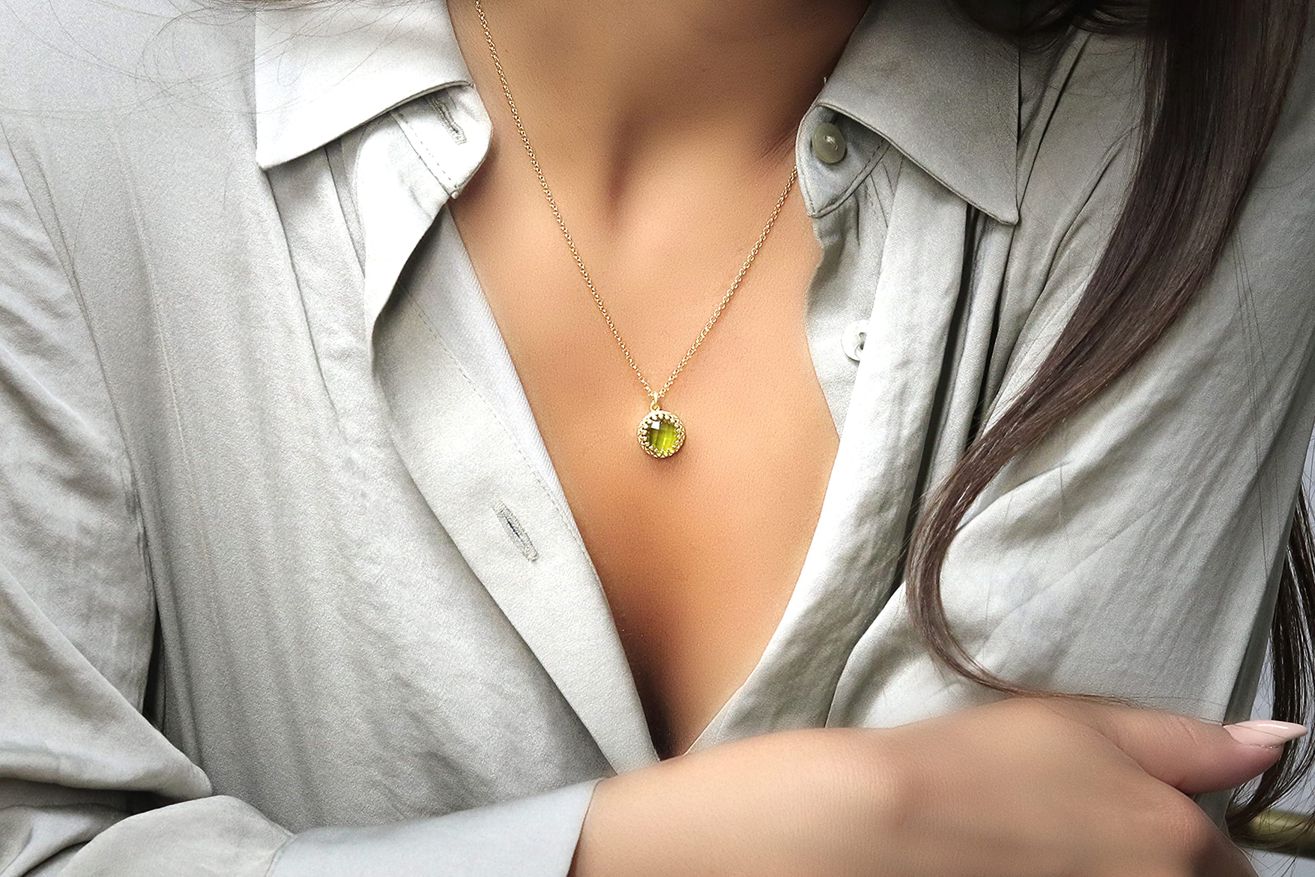 Collar de Peridoto Hecho a Mano - Collar de Oro Amarillo con Colgante de Corte Redondo - Collares Artesanales para Mujeres - Regalo para su Cumpleaños, Aniversario, Boda, Amistad
