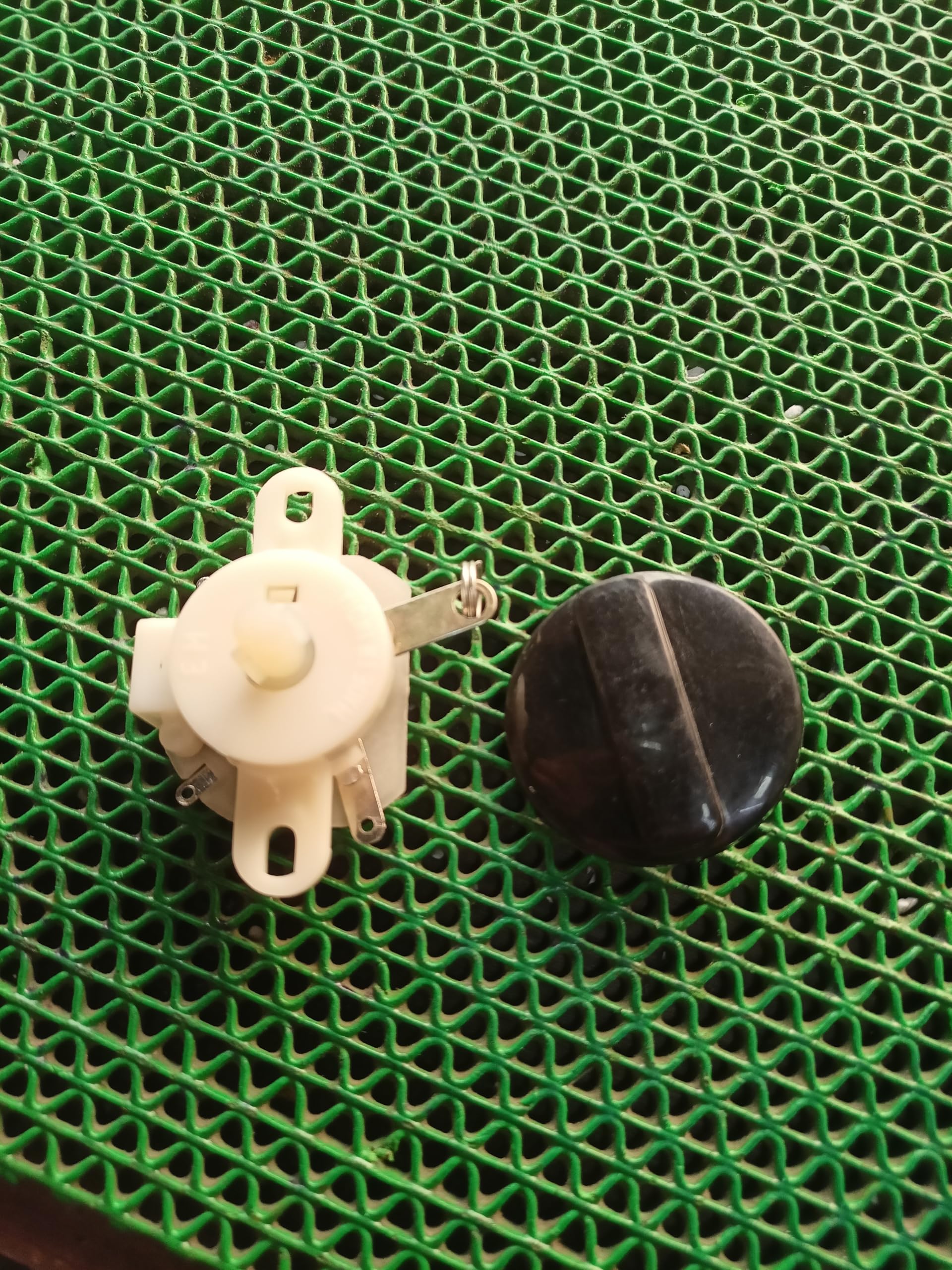 Sutaible for wall fan switch 3 speed with nab and rope ..for orient ..crompton ..Bajaj match and buy-image-44