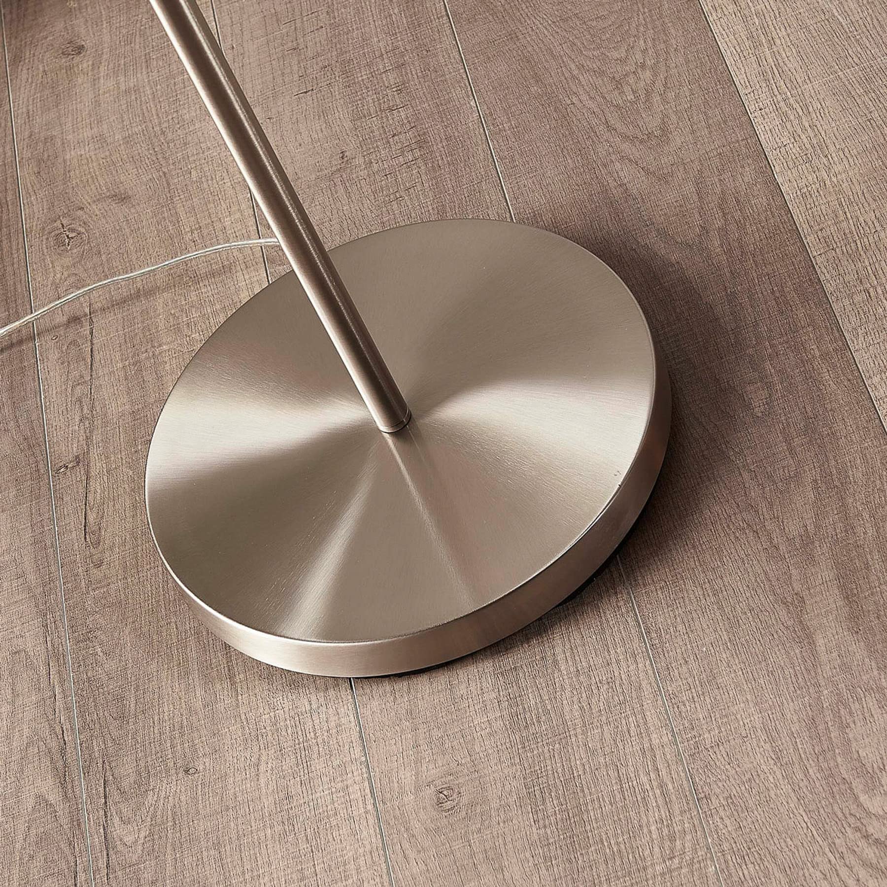 Lindby Textil Stehlampe weiß, Stehleuchte Stoff Lampenschirm mit Fußschalter 1x E27 max. 60W (ohne Leuchtmittel) Leselampe Standleuchte