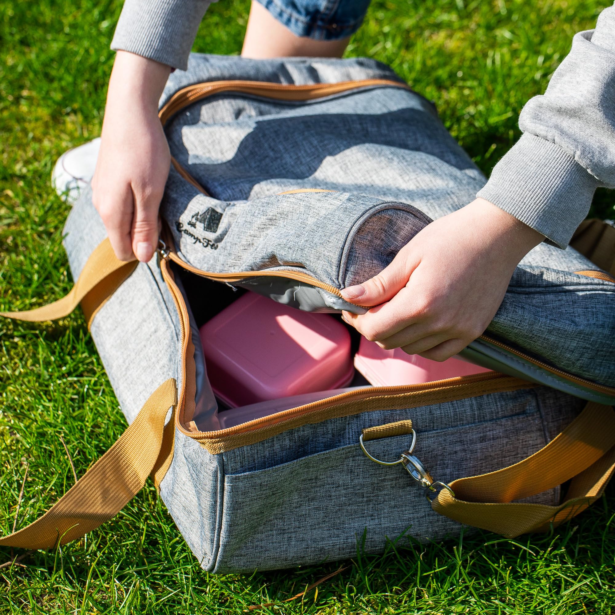 Complete picknicktas voor 4 personen inclusief 2 koelelementen - rugzak ideaal voor de