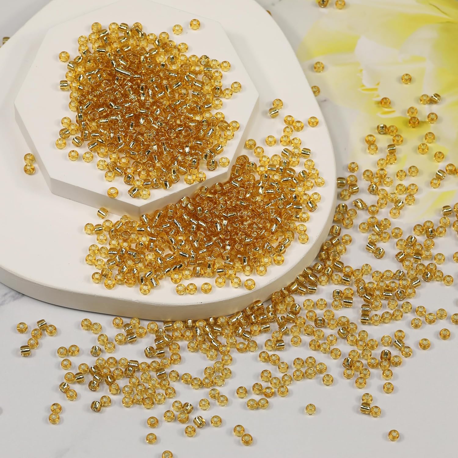 Bala&Fillic Gold Sliver Lined Color Size 3mm Seed Beads About 3600pcs/100Grams in Bag, 8/0 Glass Craft Beads for Making Bracelet and Necklace (Sliver Lined Gold) - Image 2