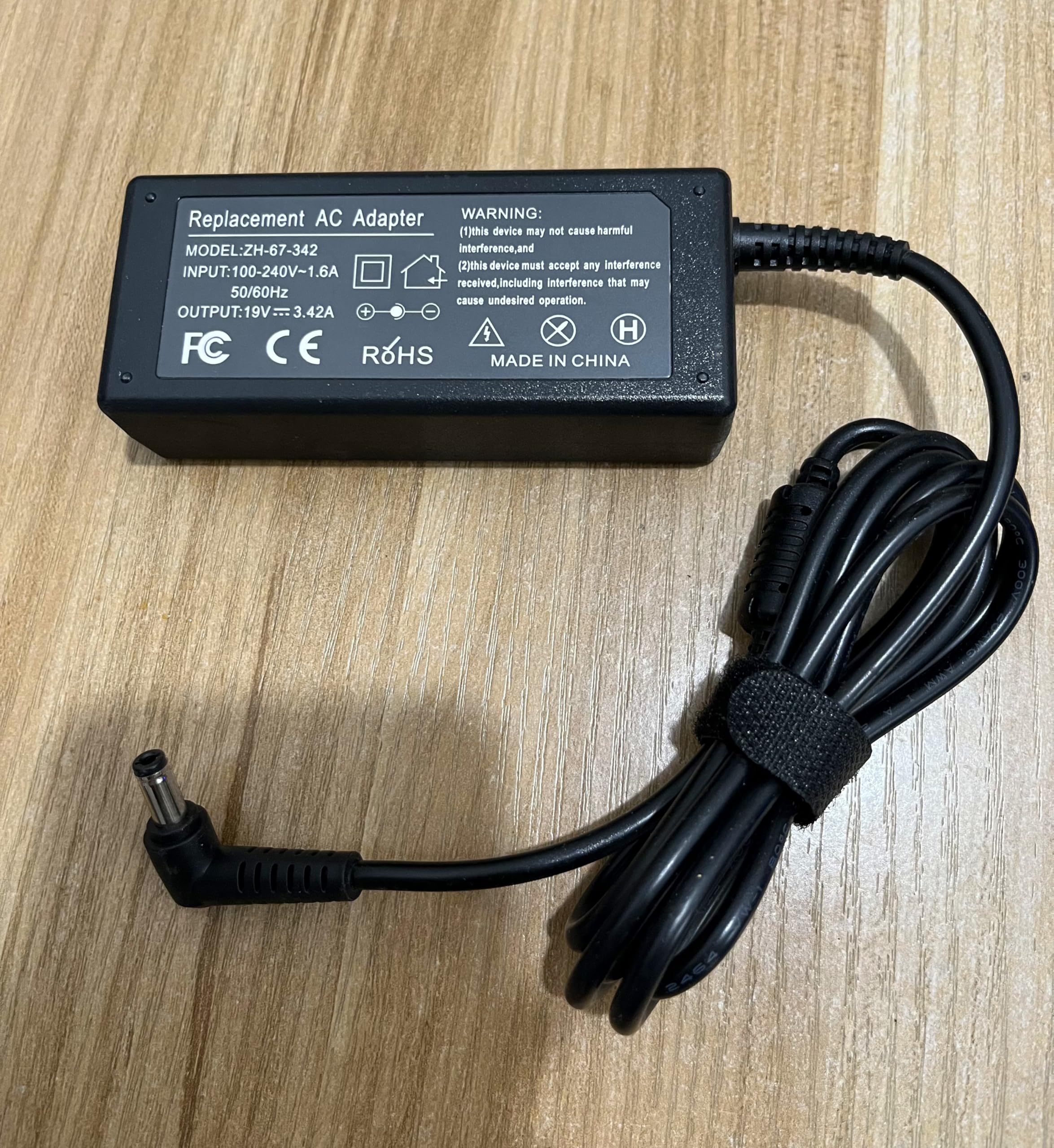 ②AIBA Amazon.com: weiwin 19V 3.42A AC Adapter Compatible for Toshiba