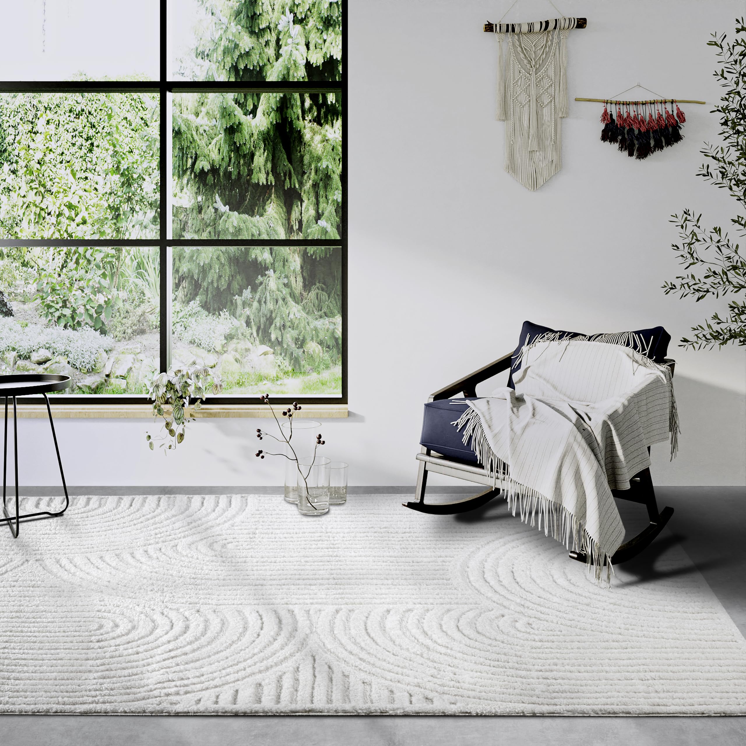 THE RUGS Chappe High Pile Rug Runner Soft Geometric Polyester Shaggy Rug in White | Size: 160cm x 235cm
