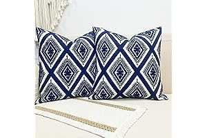 Slow Cow Throw Pillow Covers: Geometric Charm for Couch Comfort