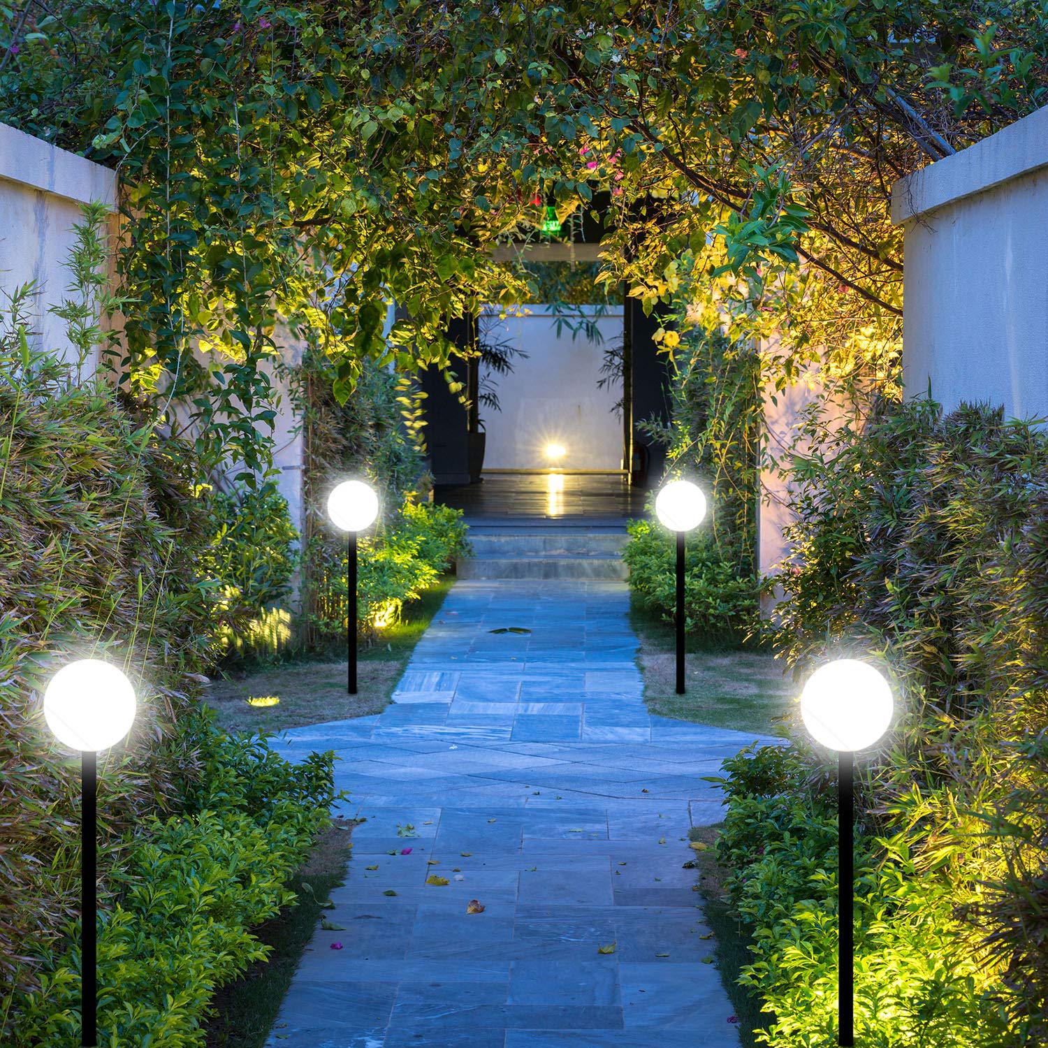 Velamp Globe de jardin, lampadaire d'extérieur 300 mm, douille E27, compatible LED, étanche IP44, sphère pour jardin, parcs, copropriétés, terrasses. Blanc (Lot de 2)
