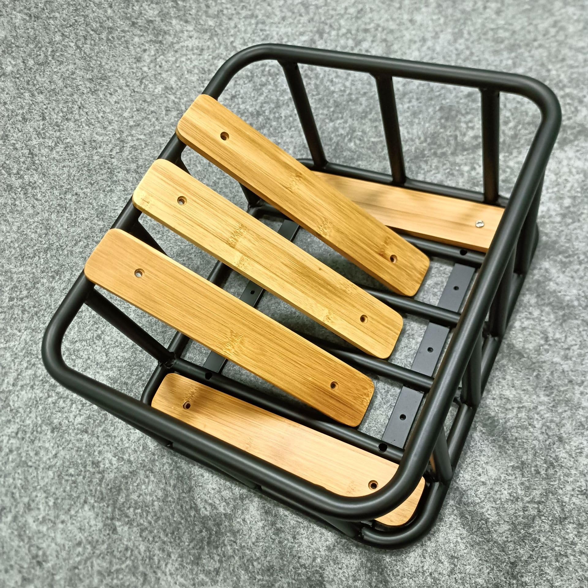 Cestino Posteriore per Bicicletta, Cestino in Acciaio per Portapacchi con Fondo in Legno, Copertura Impermeabile e Rete da Carico – Elevata Capacità di Carico per E-Bike, Uso Quotidiano e Viaggi