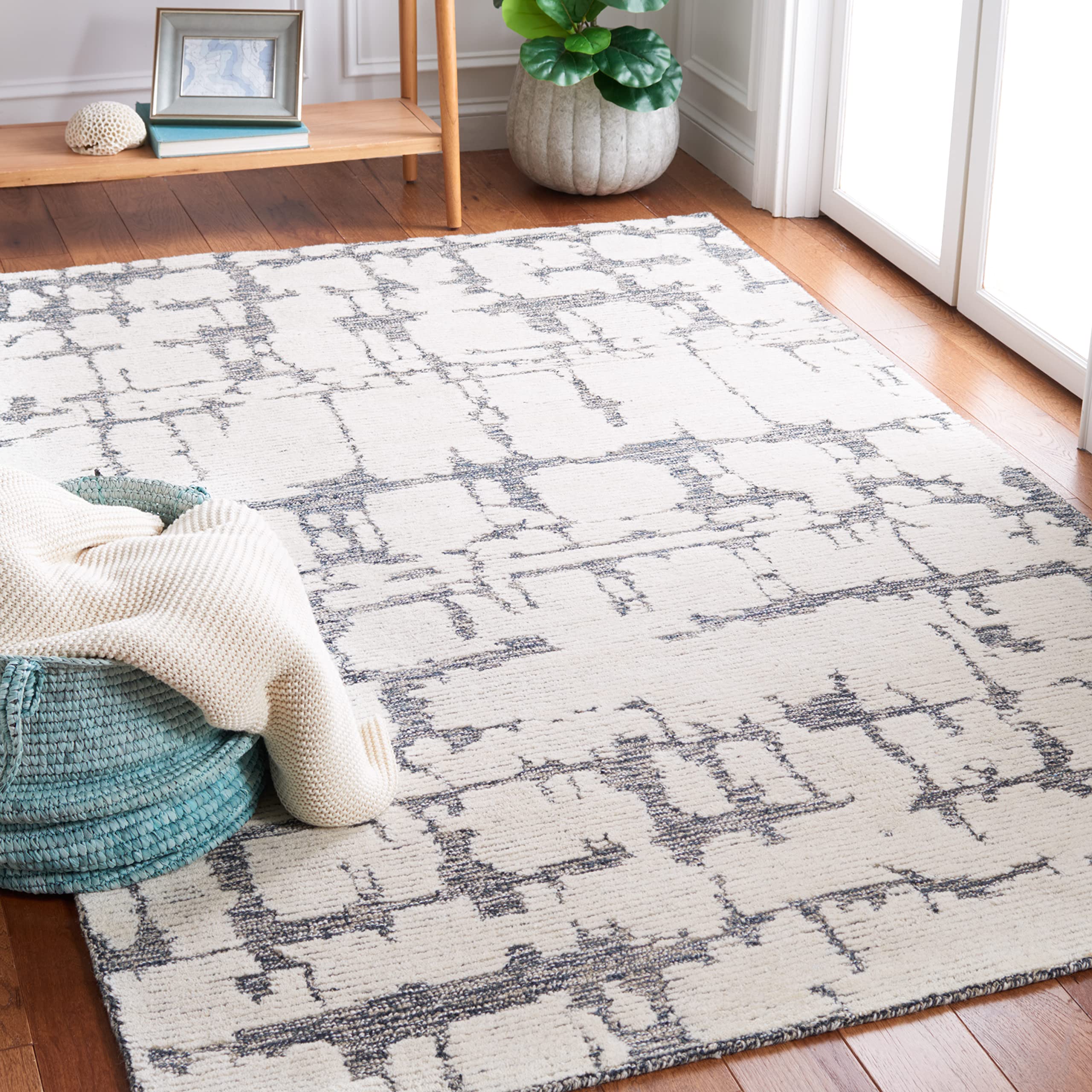 Martha Stewart by SAFAVIEH Collection 8' x 10' Charcoal/Ivory MSR4533H Handmade Wool Living Room Dining Bedroom Area Rug