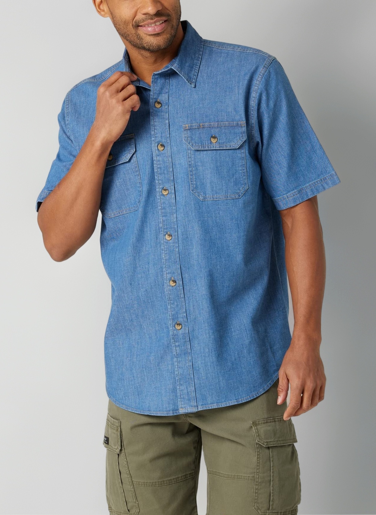 Men's Short Sleeve Classic Woven Shirt Button Down Shirt