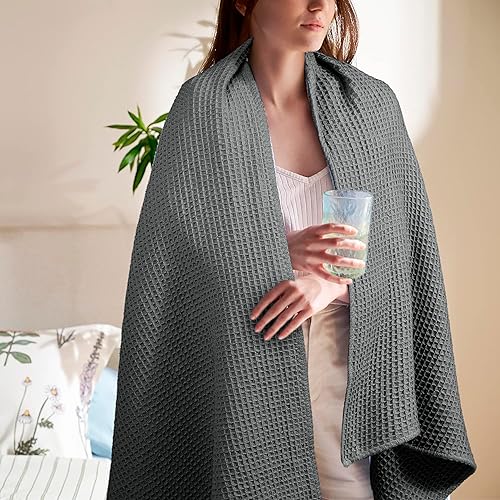 Miniatura 7 de AAVNI HOMES Manta 100% algodón, tamaño Queen, 90 x 90 pulgadas, color gris, manta de punto gofre, manta de primera calidad, ligera, transpirable