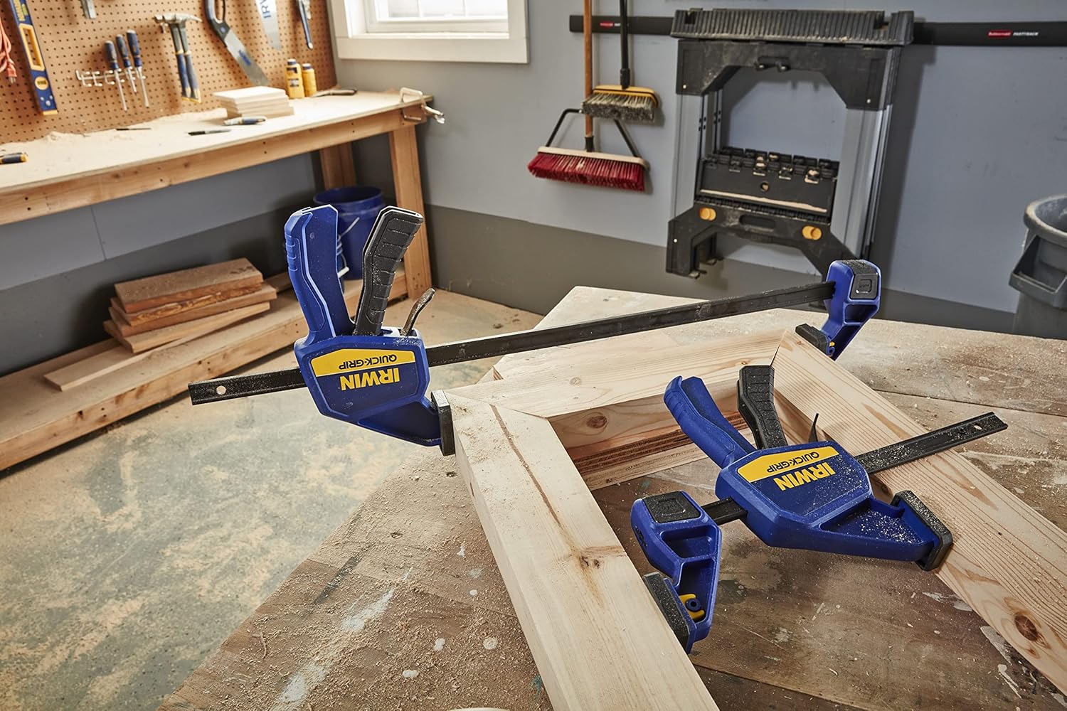 IRWIN QUICK-GRIP Medium Duty One-Handed Bar Clamp/Spreader, 6" / 150mm, T506QCEL7