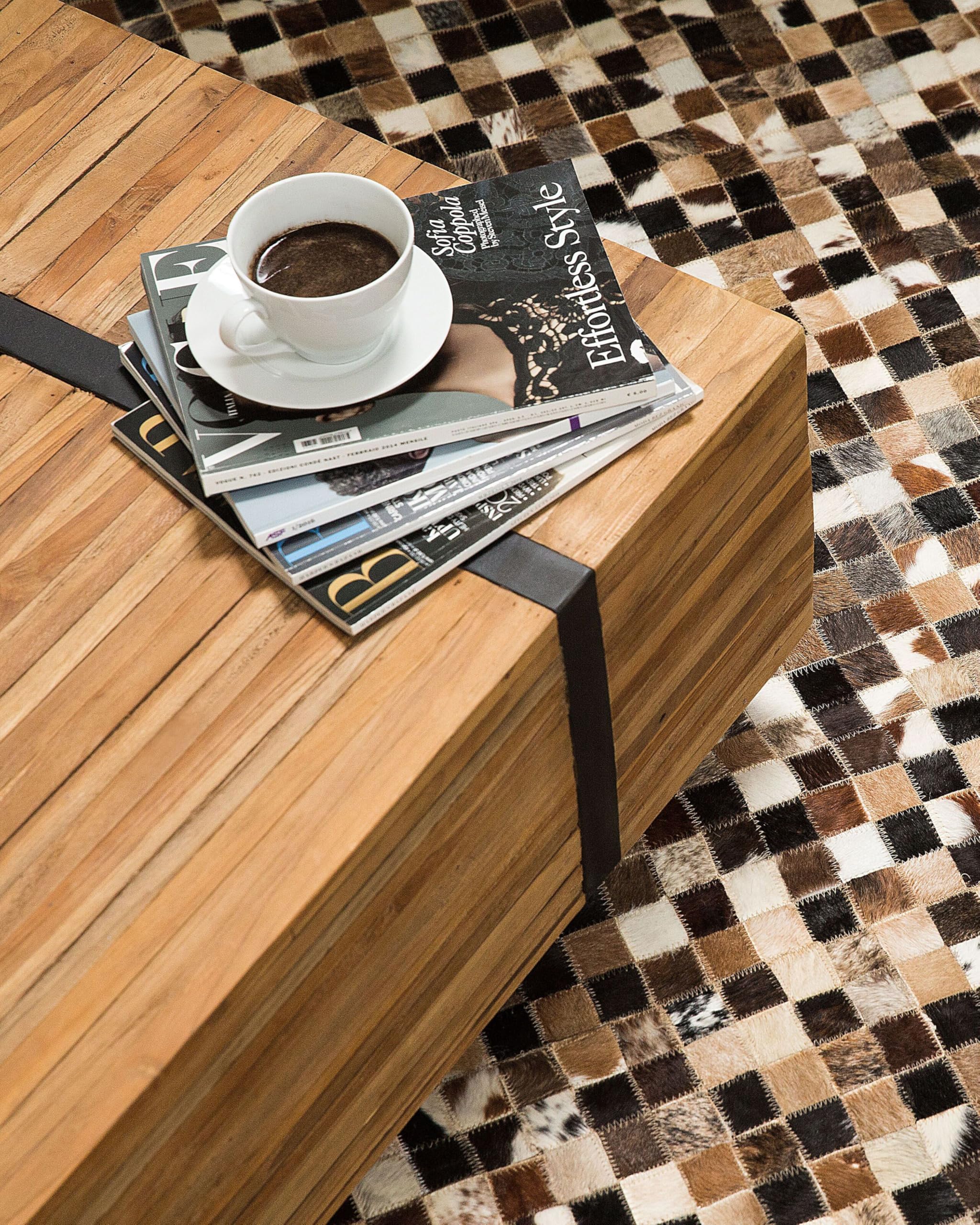 Beliani Tapis Rectangulaire Beige et Marron en Cuir Patchwork pour Intérieur au Style Moderne 160 x 230 cm