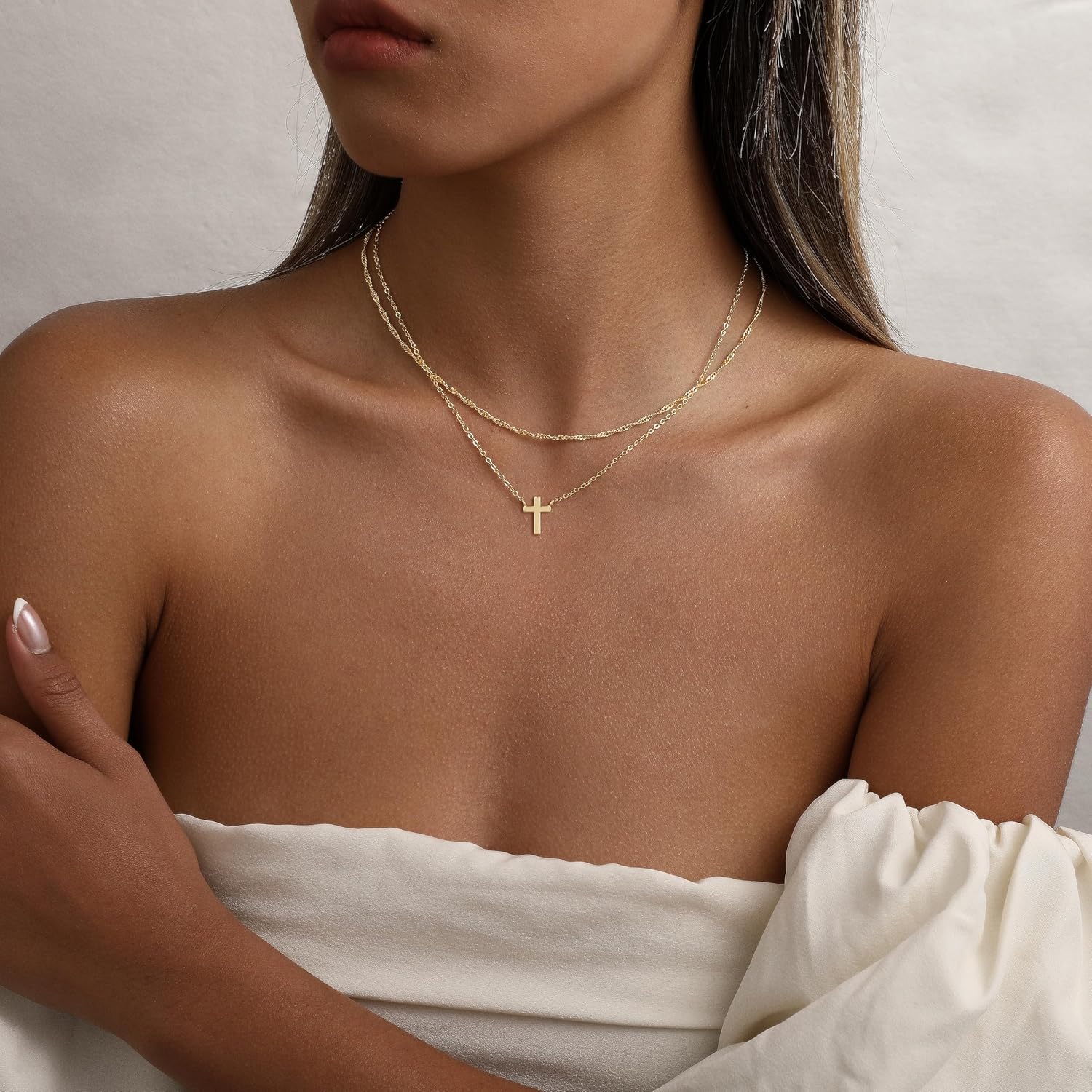 CAROVO Gold Necklace for Women Dainty 14K Gold Plated Choker Cross Flower Cubic Zirconia Necklaces Simple Layered Gold Chain Trendy Jewelry Gifts for Women - Image 4