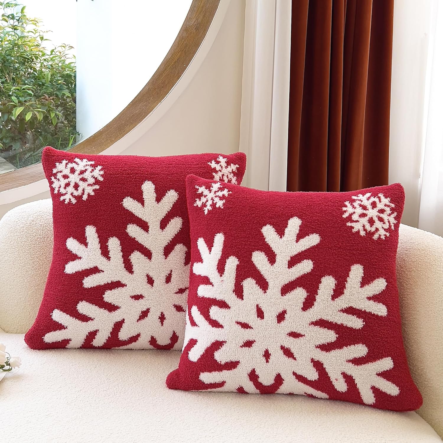 NIDITW Set of 2 Ultra Soft Red Snowflake Throw Pillow Cover Microfiber Christmas Cushion Case Cozy Fluffy Pillowcase Square Decor for Home Sofa Couch 18x18 Inches (1-Red)