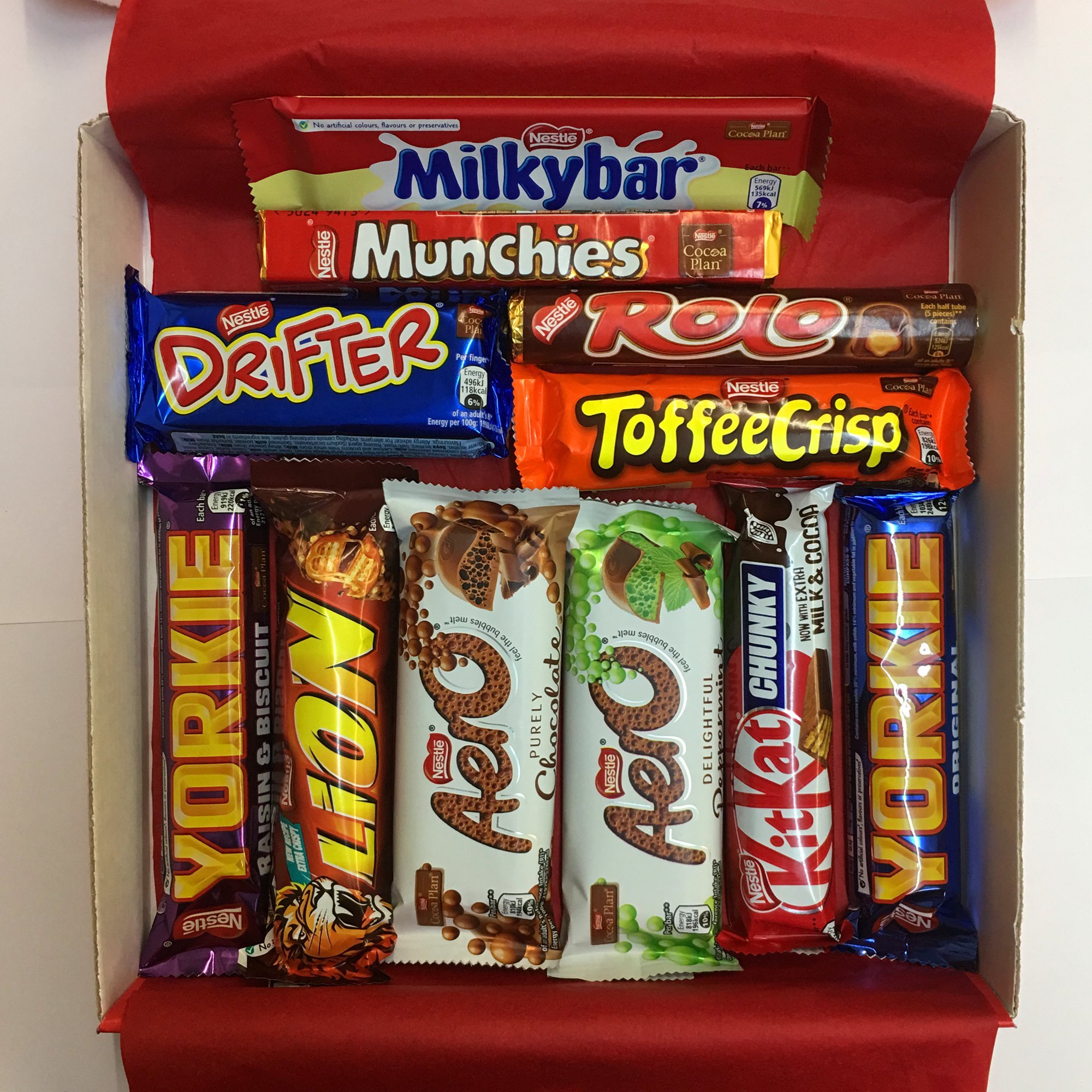 British Foods Worldwide Nestlé Gift Box 12 British Chocolate Bars