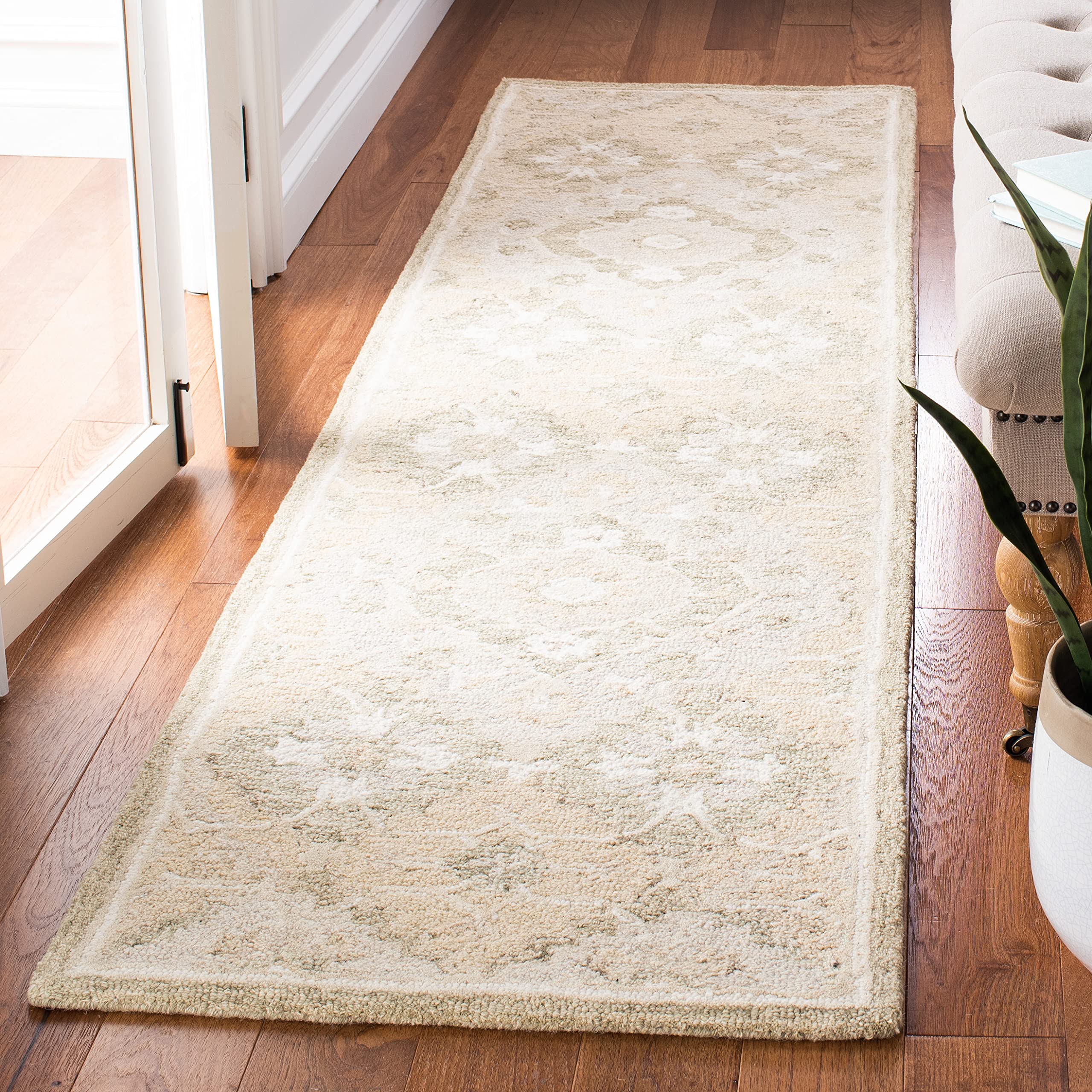 SAFAVIEH Micro-Loop Collection Runner Rug - 2'3