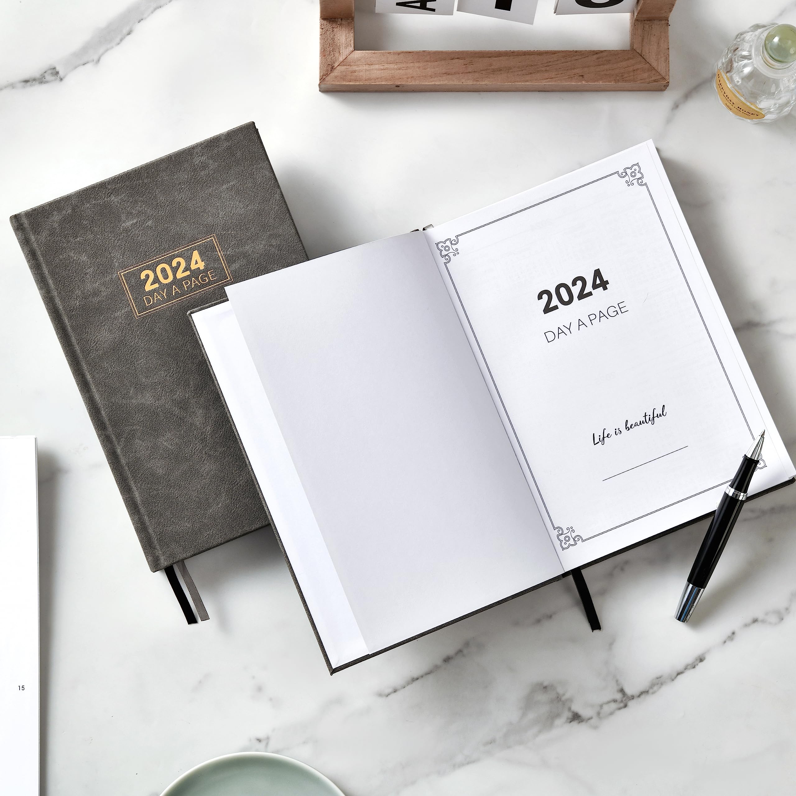 Snapklik com : 2024 Daily Planner 2024 Daily Planner One Page Per Day