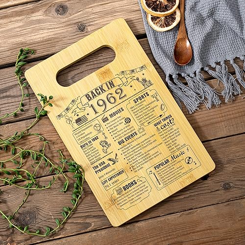 Miniatura 2 de Regalos de cumpleaños número 61 para mujeres u hombres, tabla de cortar del año 1962, decoración del hogar, aniversario 61 años, regalos de