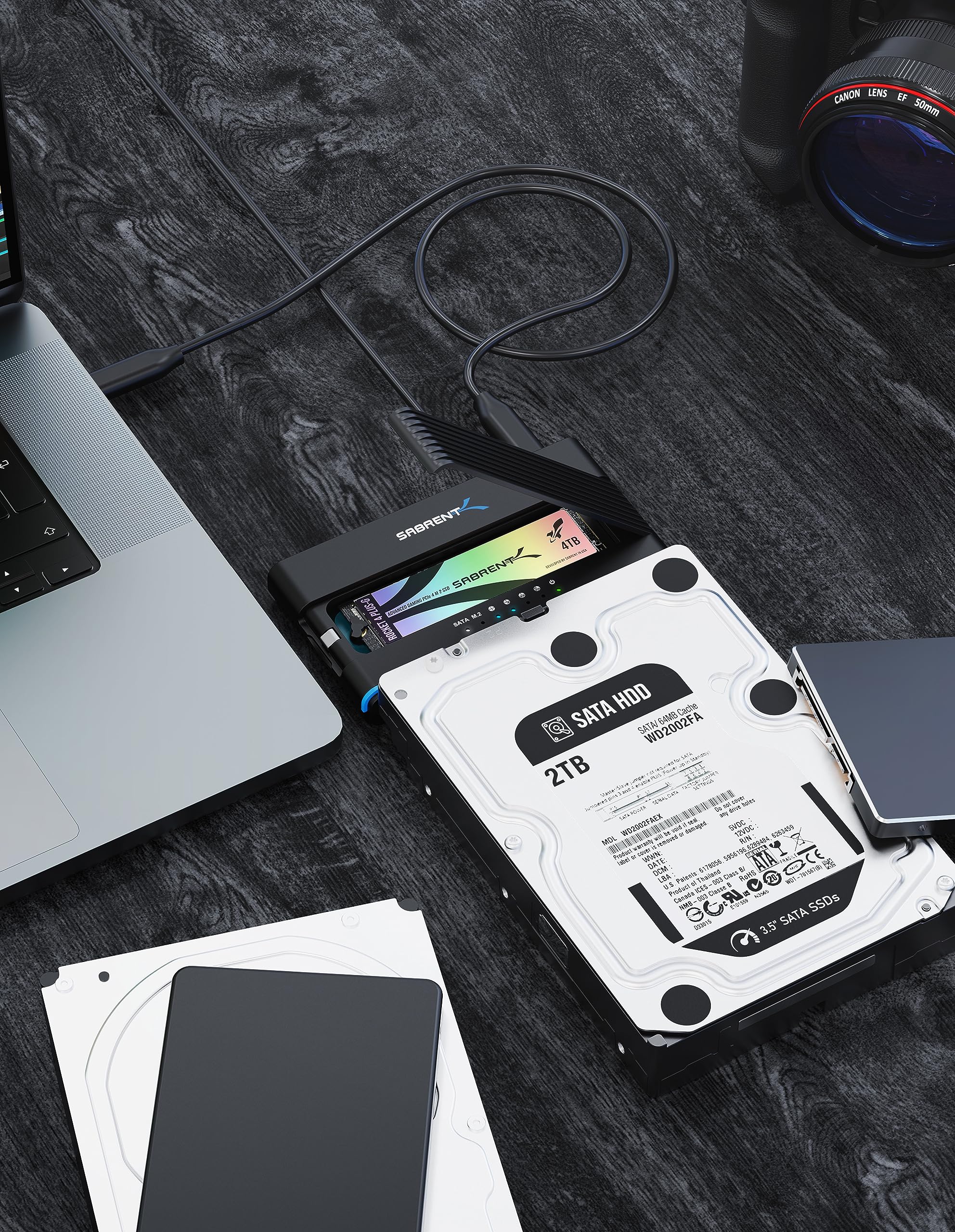 SABRENT Cabinet USB-C per M.2 NVMe e disco rigido SATA da 2,5" e 3,5", convertitore SSD HDD e M2, dock 2242, 2260 e 2280 con clonazione offline + alimentatore, cavi USB C + A inclusi (DS-UCMH)