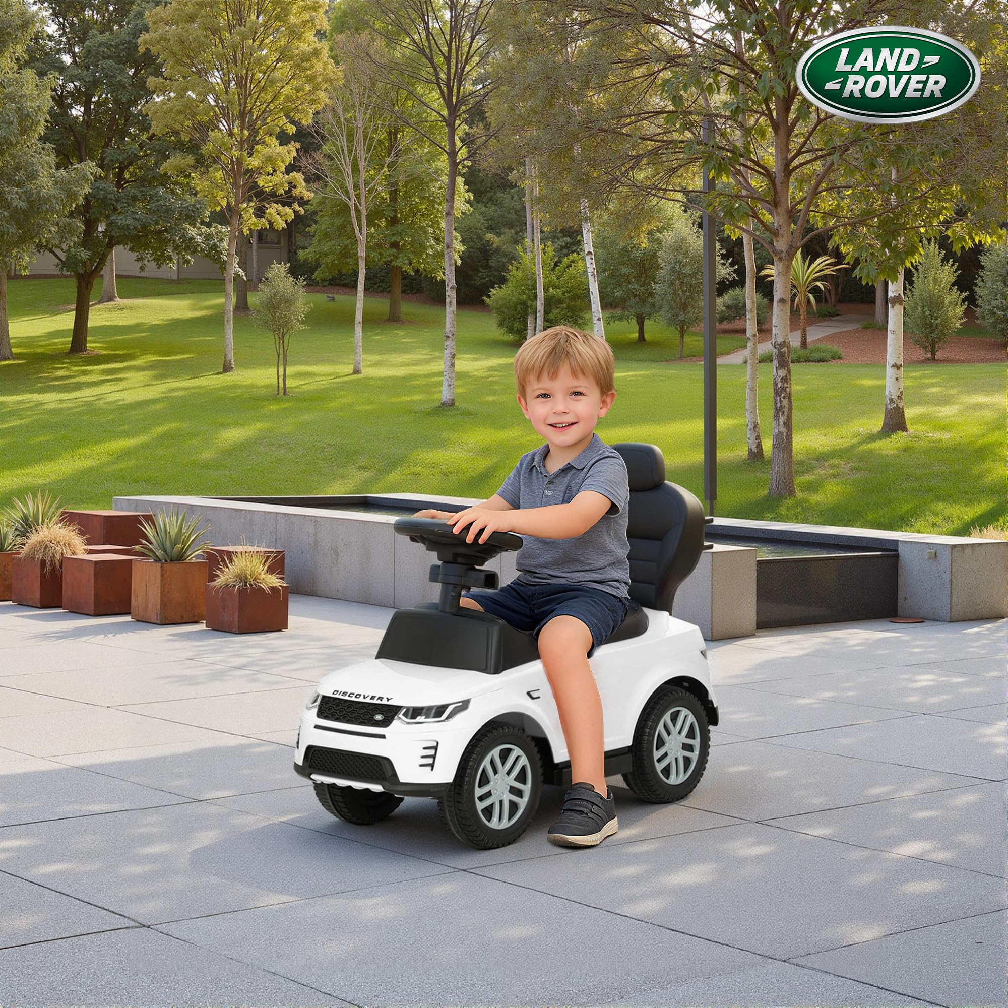 AIYAPLAY Macchina Primi Passi Cavalcabile per Bambini 1-3 Anni Licenza Land Rover Discovery con Maniglione e Barriera a 360°, Passeggino per Bambini in PP e Acciaio, 84x40x94.5 cm, Bianco