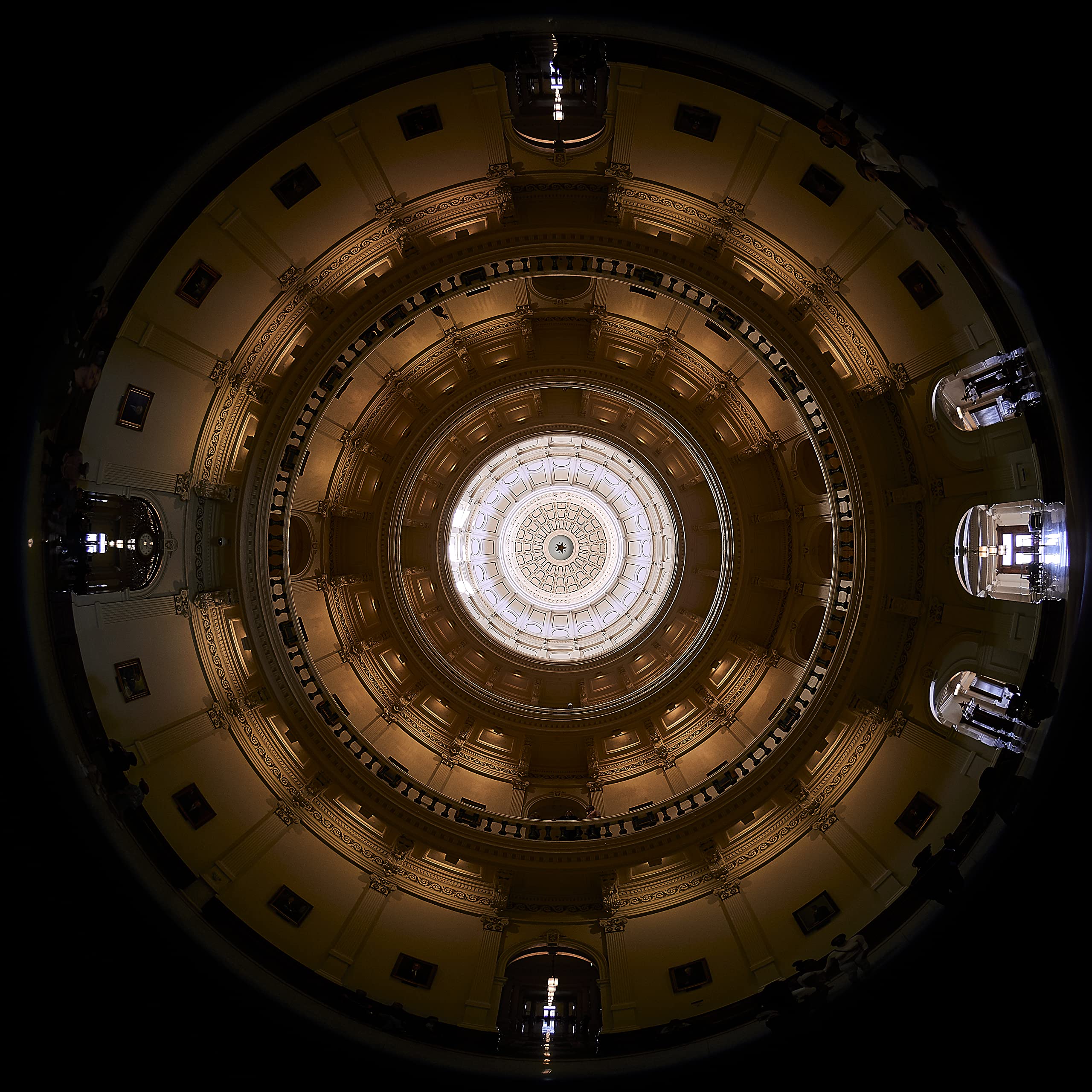 LAOWA　フィッシュアイレンズ　4ｍｍ　Ｆ2.8　RFマウント LAOWA 4mm F2.8 Fisheye ライカ Lマウント用 – 写真屋さんドットコム