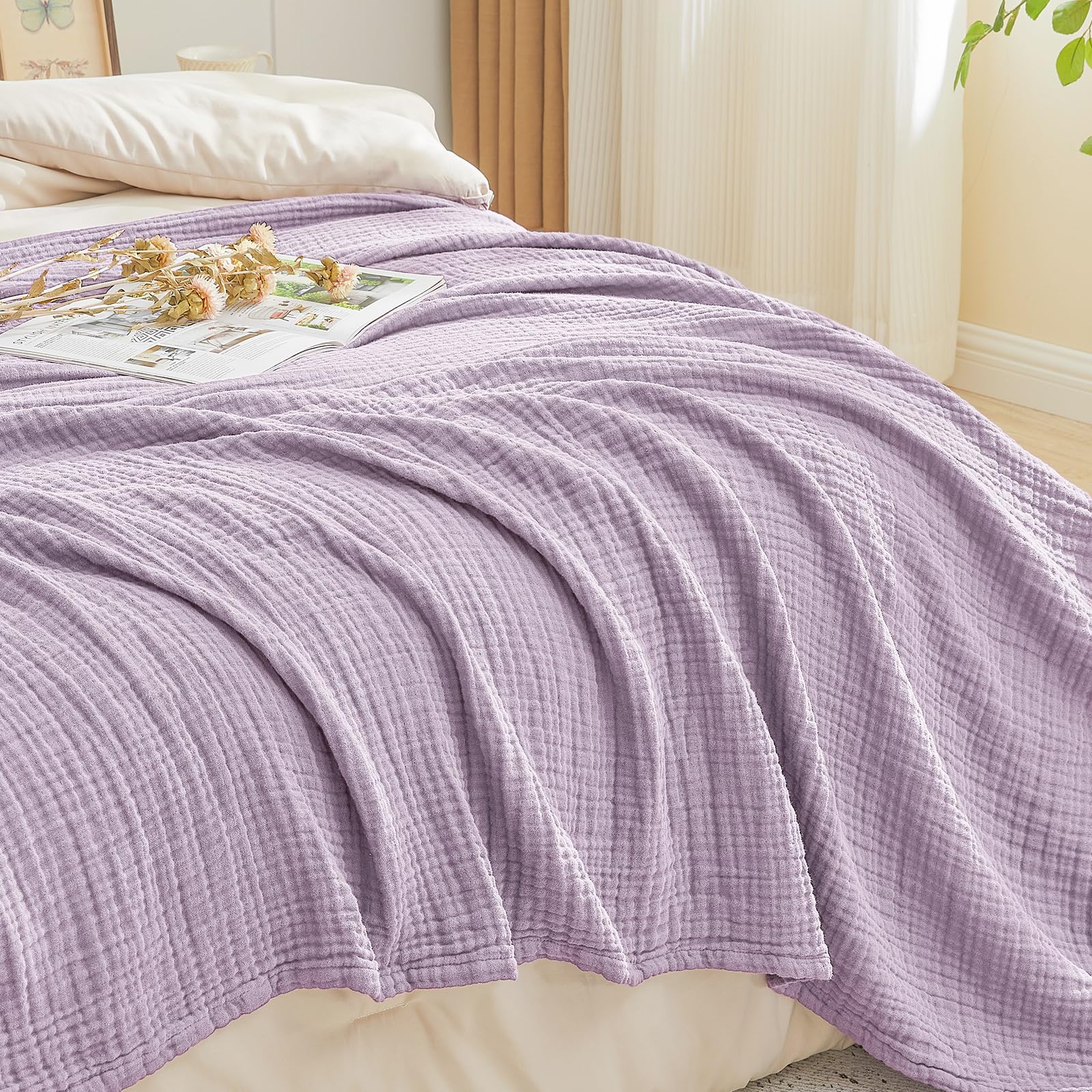EMME Copriletto in Musolina 150x200 cm – 4 Strati di Tessuto Melange, Oeko-TEX 100, Morbida Copriletto & Coperta da Letto in Cotone per Divano e Letto, Melange Lavanda