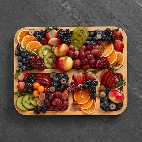 Miniatura 59 de Farberware Build-A-Board Tabla de cortar de bambú con compartimentos integrados y tapa de bloqueo transparente, asas negras, charcutería, bandeja