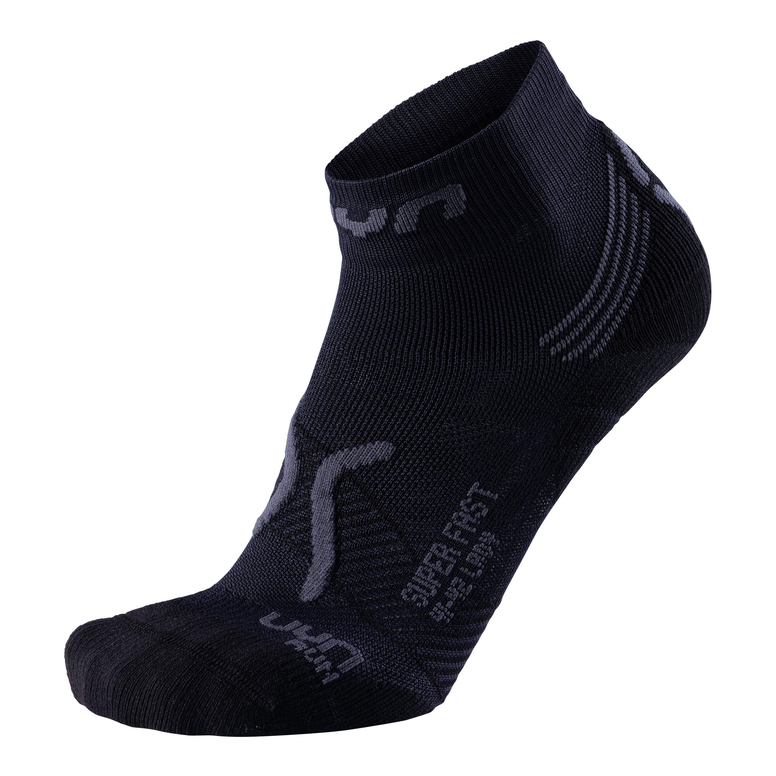 Sportartspezifische Bekleidung