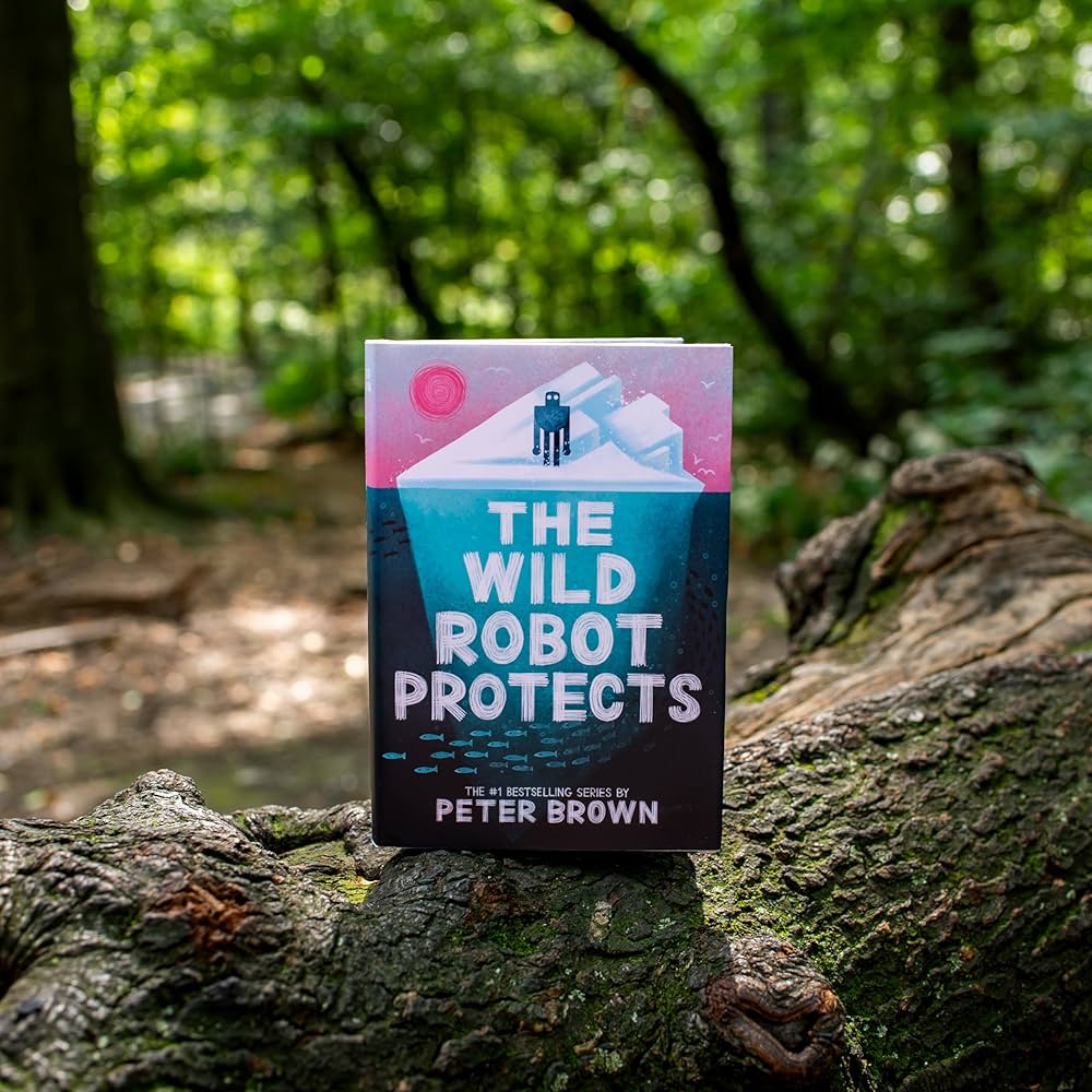 Amazon.com: The Wild Robot Protects (Volume 3) (The Wild