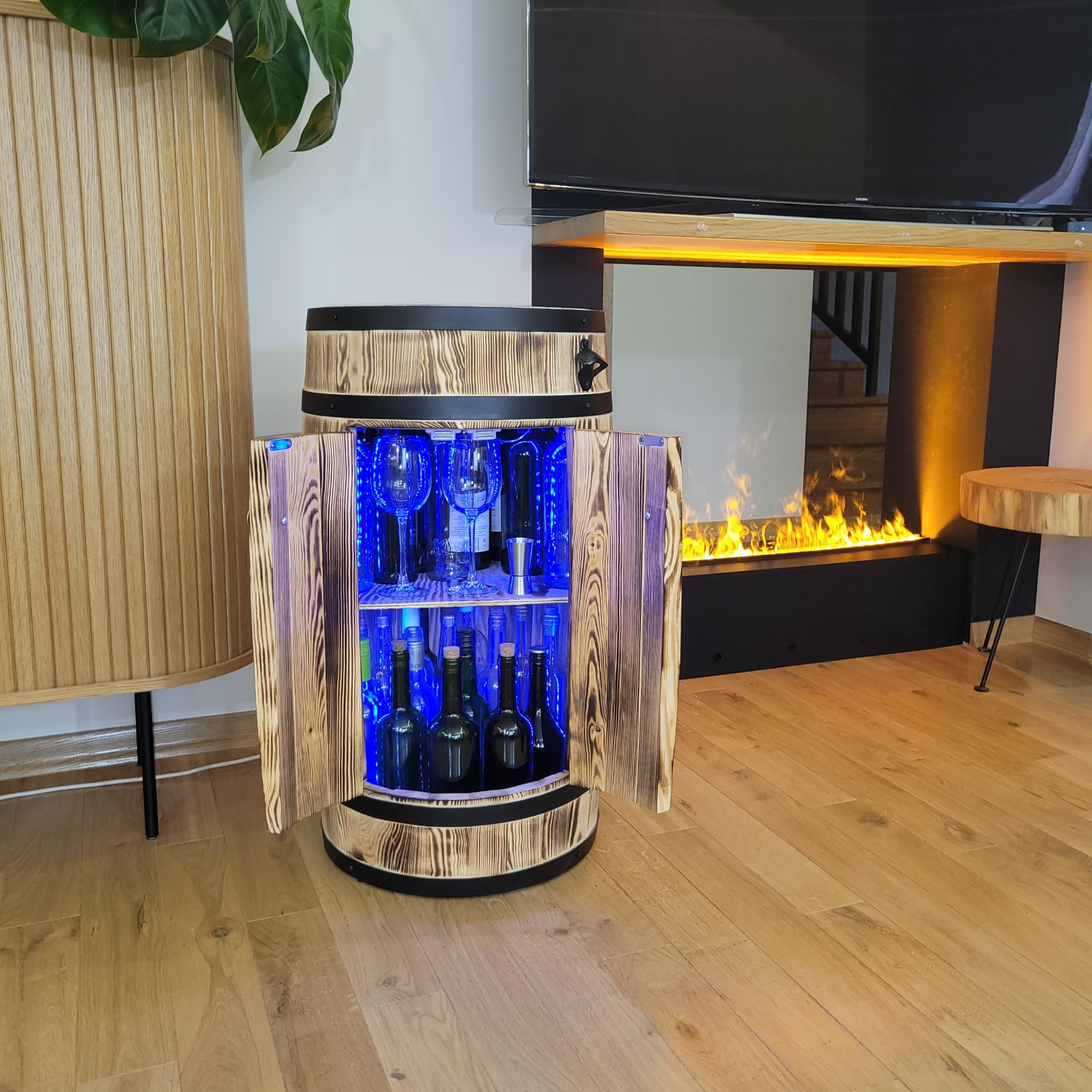 weeco Barfass aus Holz mit RGB LED Beleuchtung, Türen und Regal – rustikales Alkoholmöbel zur Aufbewahrung von Flaschen – dekoratives Fass für Wohnzimmer 80x50x44 cm
