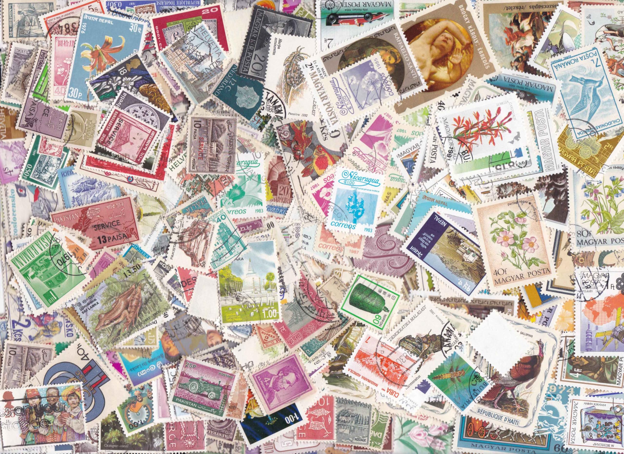 Around 900+ Different Large and Small Colorful Worldwide Stamps Composition Collection in a Packet Many Countries and Themes-image-10