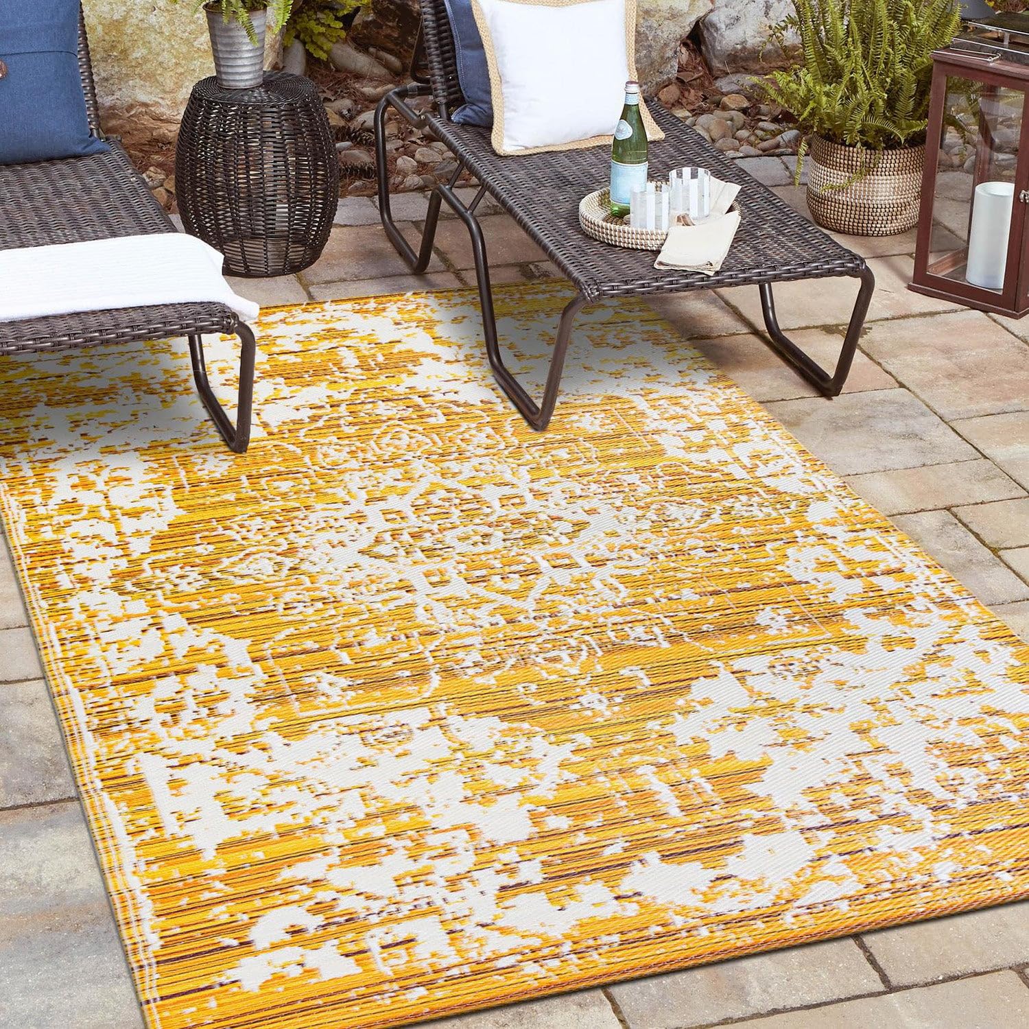 Rugs.com Vista Breeze Indoor Outdoor Rug - 5x8 Easy to Clean Reversible Waterproof Outdoor Rug for Beach, RV, Patio, Picnic
