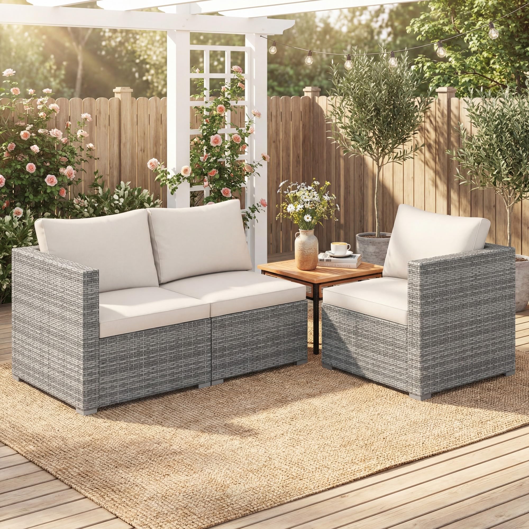 GIANTEX Divano da Giardino a 3 Posti in Rattan con Cuscino Imbottito, Mobili per Terrazza e Balcone, Colore Beige/Grigio, 193 x 67 x 61,5 cm (Beige)