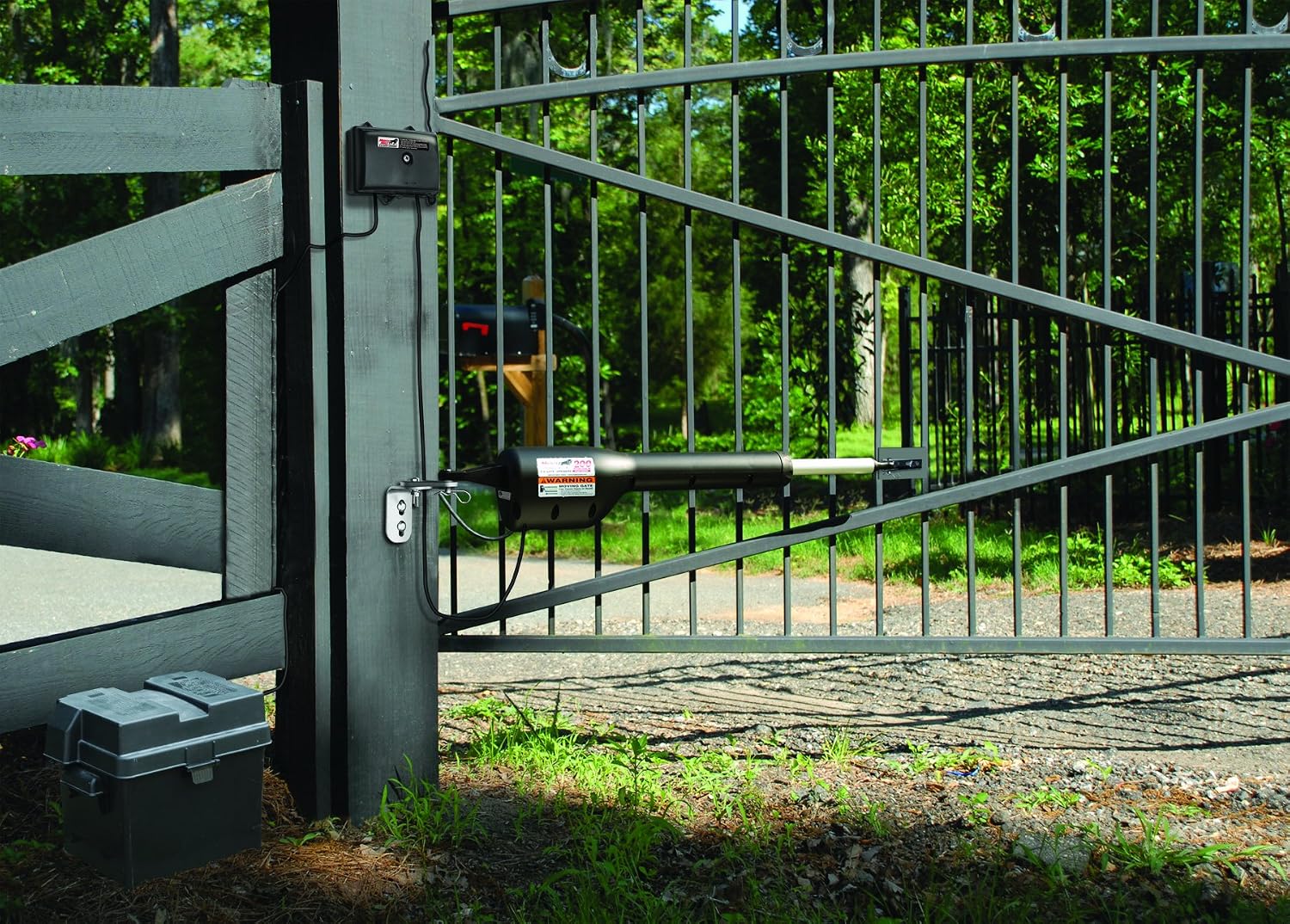 Mighty Mule Automatic Gate Opener for Single Swing Gates Up to 12 Feet Long or 300 Pounds (FM200)
